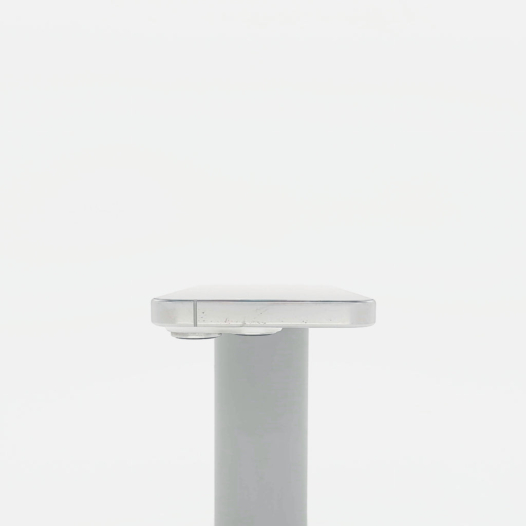 95新 Apple iPhone 16 Pro 128G 白色鈦金屬 中國大陸版