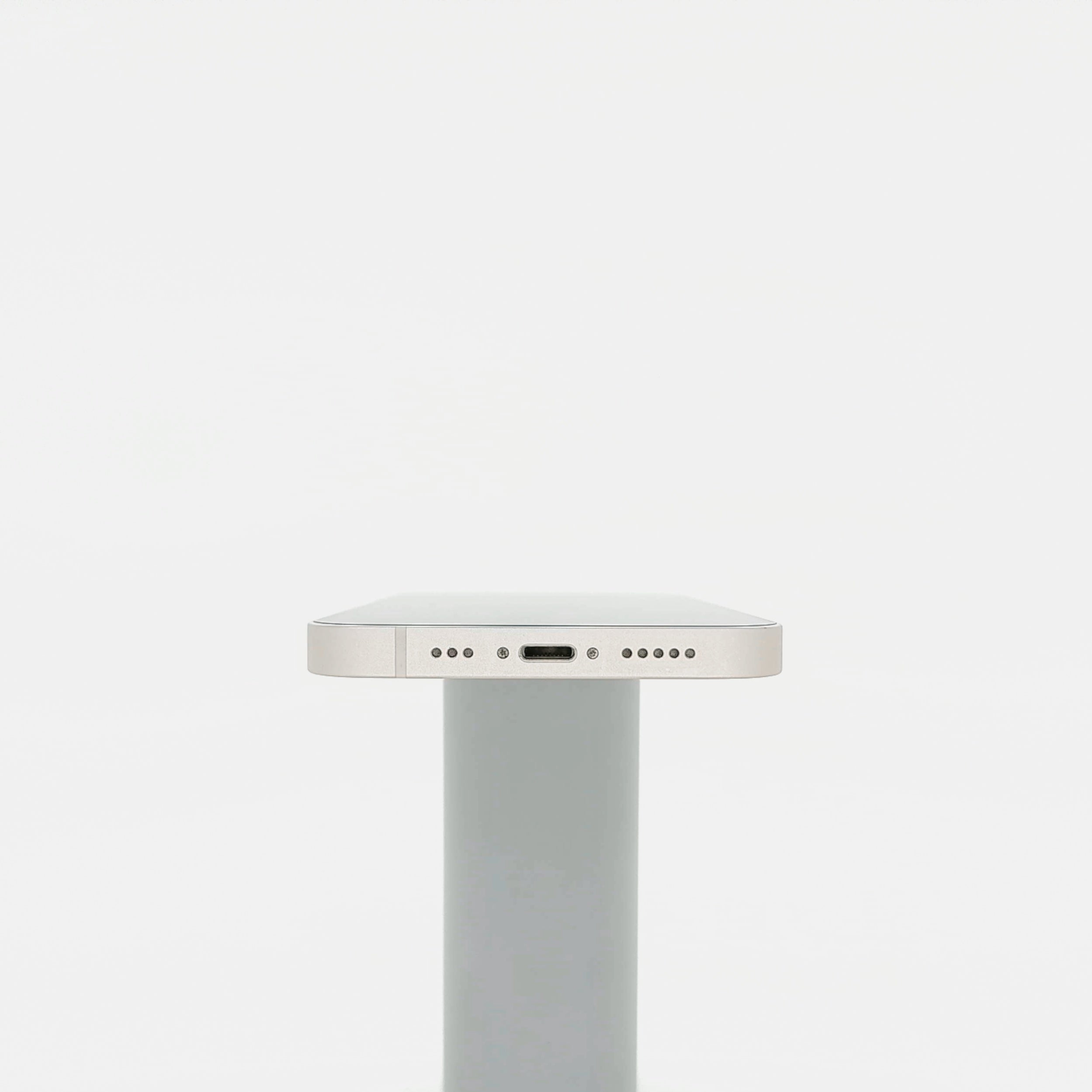 95新 Apple iPhone 13 128G 星光色 中國大陸版