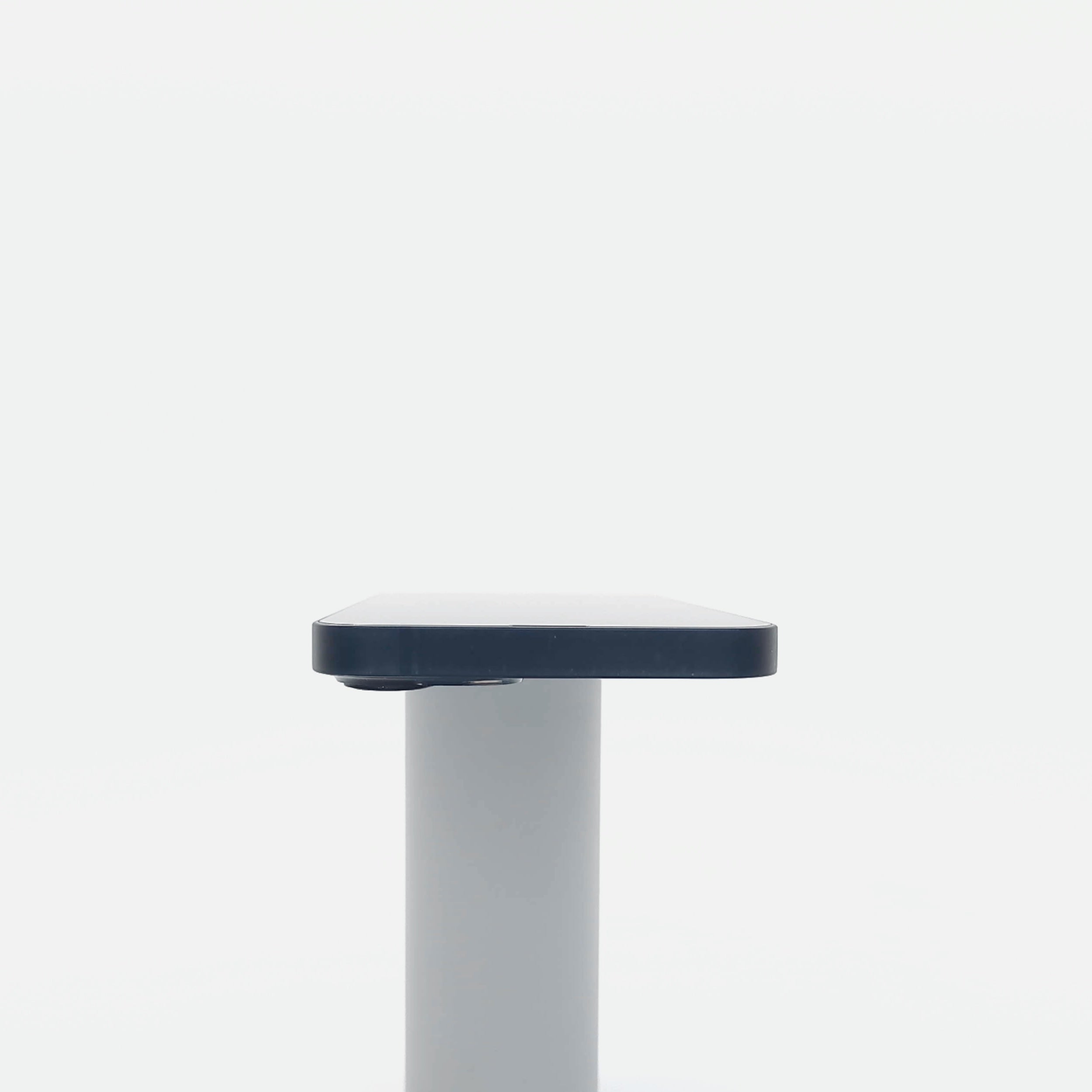 95新 Apple iPhone 13 128G 午夜色 中國大陸版