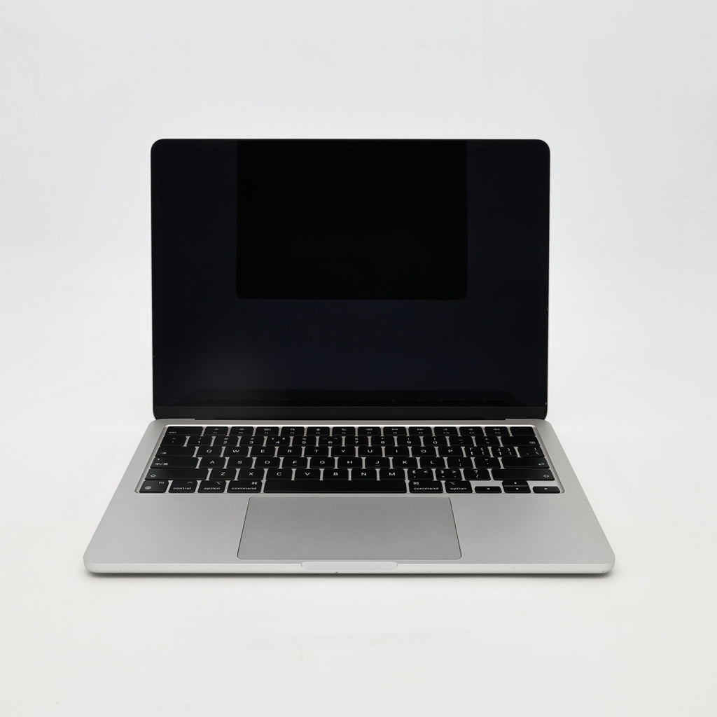 95新 Apple MacBook Air 22年 13寸 M2（8+8核） 8G RAM 256G SSD 銀色