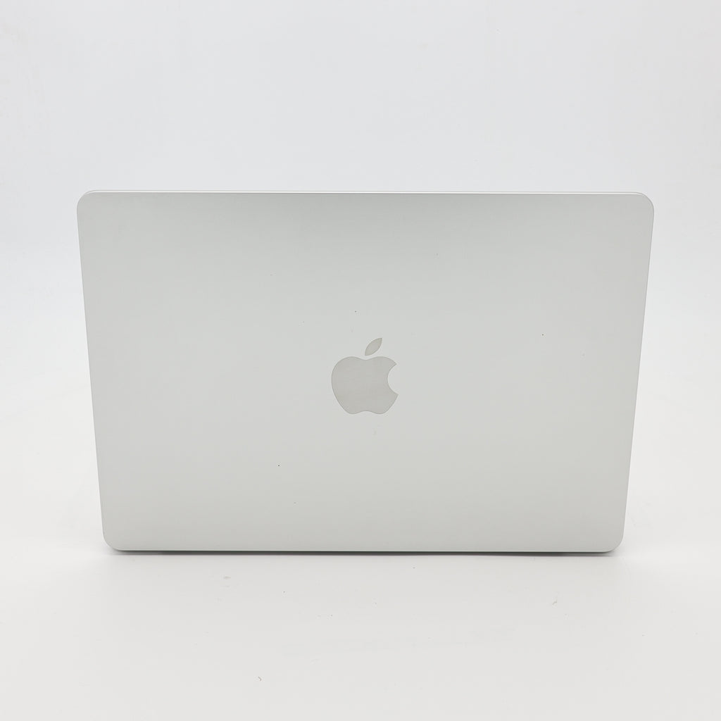 95新 Apple MacBook Air 22年 13寸 M2（8+8核） 8G RAM 256G SSD 銀色