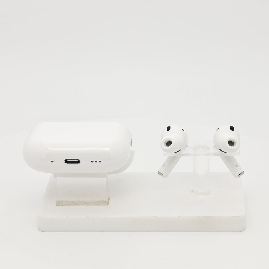 99新 Apple AirPods Pro 3 白色