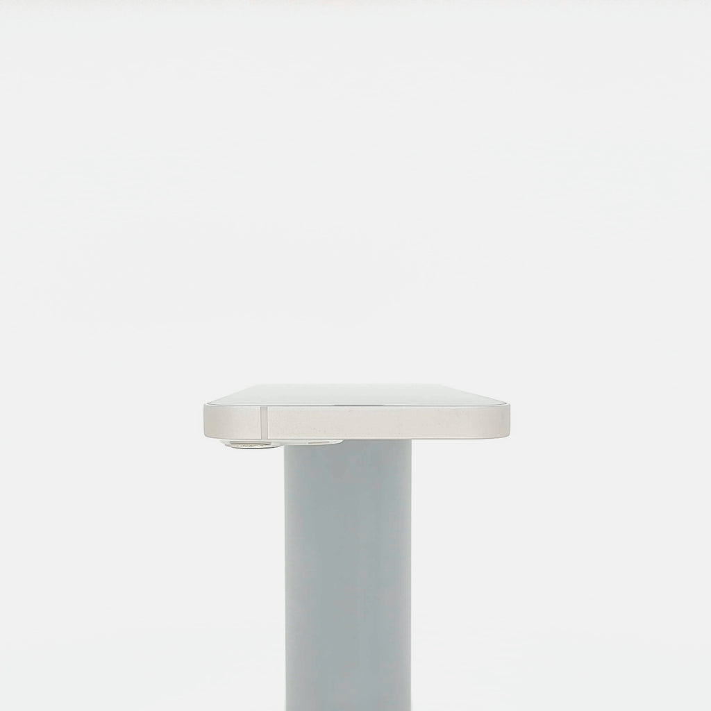 95新 Apple iPhone 13 128G 星光色 中國大陸版