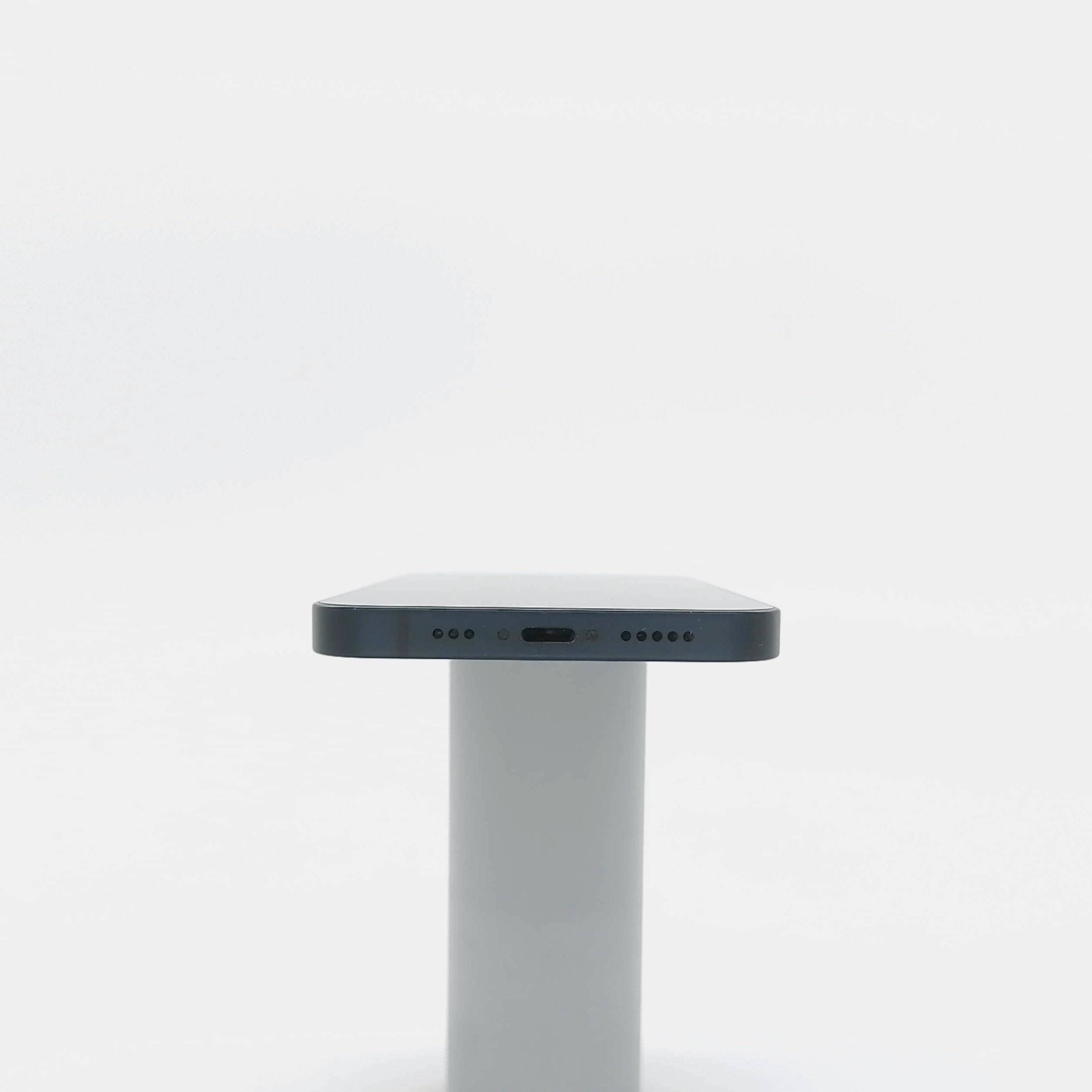 95新 Apple iPhone 13 128G 午夜色 中國大陸版