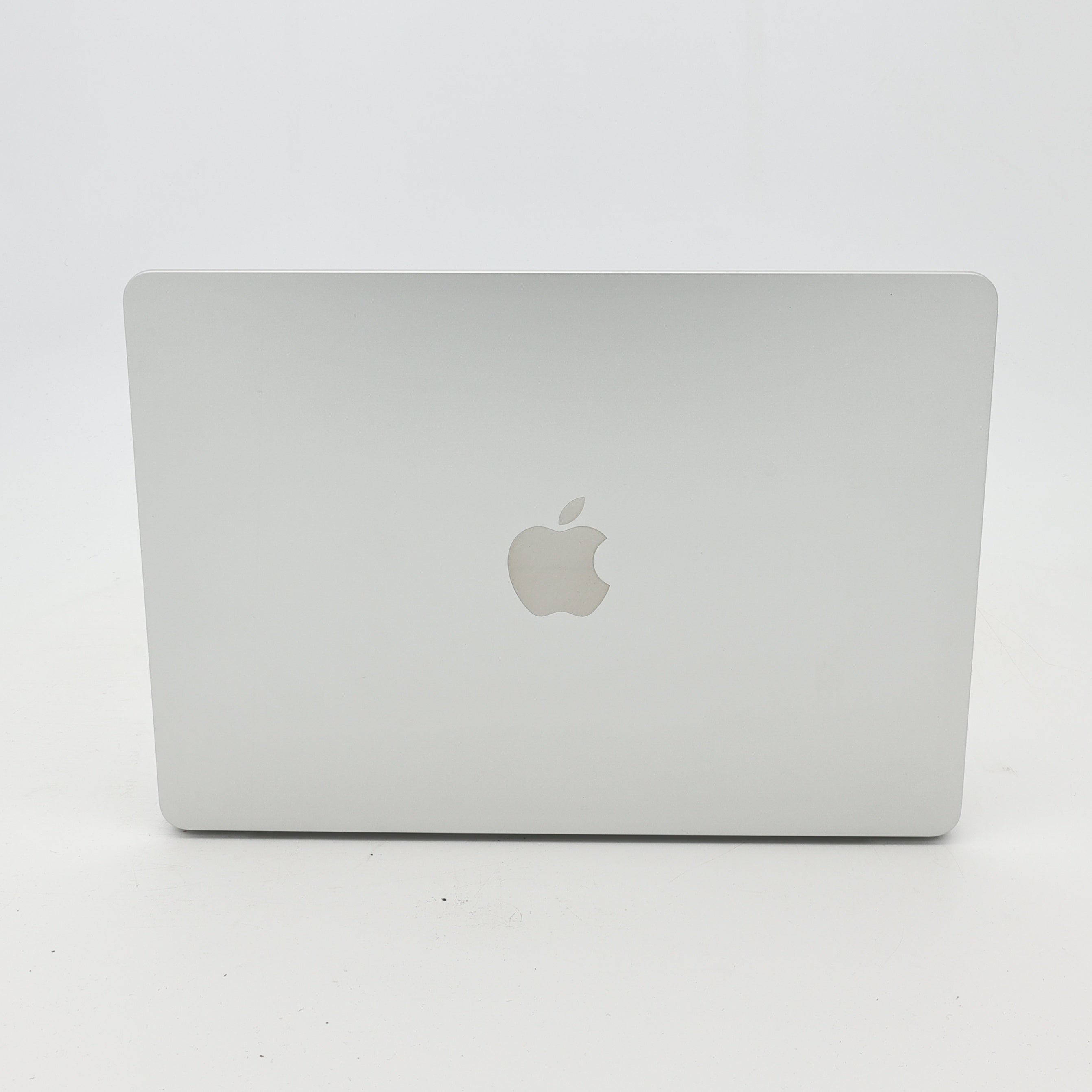 95新 Apple MacBook Air 22年 13寸 M2（8+8核） 8G RAM 256G SSD 銀色