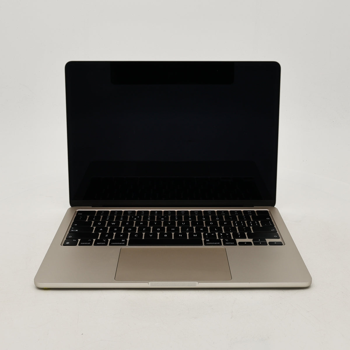 95新 Apple MacBook Air 22年 13寸 M2（8+8核） 8G RAM 256G SSD 星光色