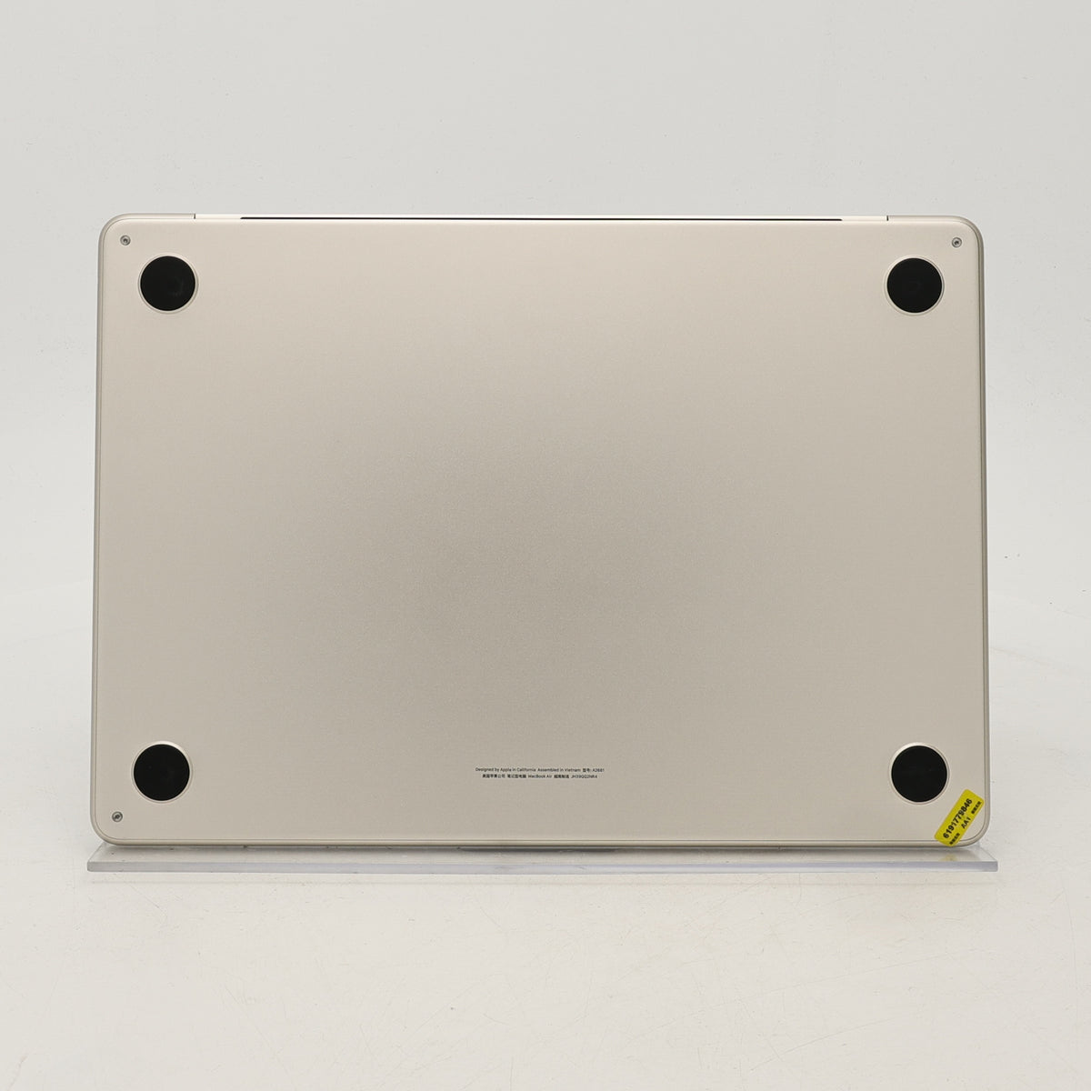 95新 Apple MacBook Air 22年 13寸 M2（8+8核） 8G RAM 256G SSD 星光色