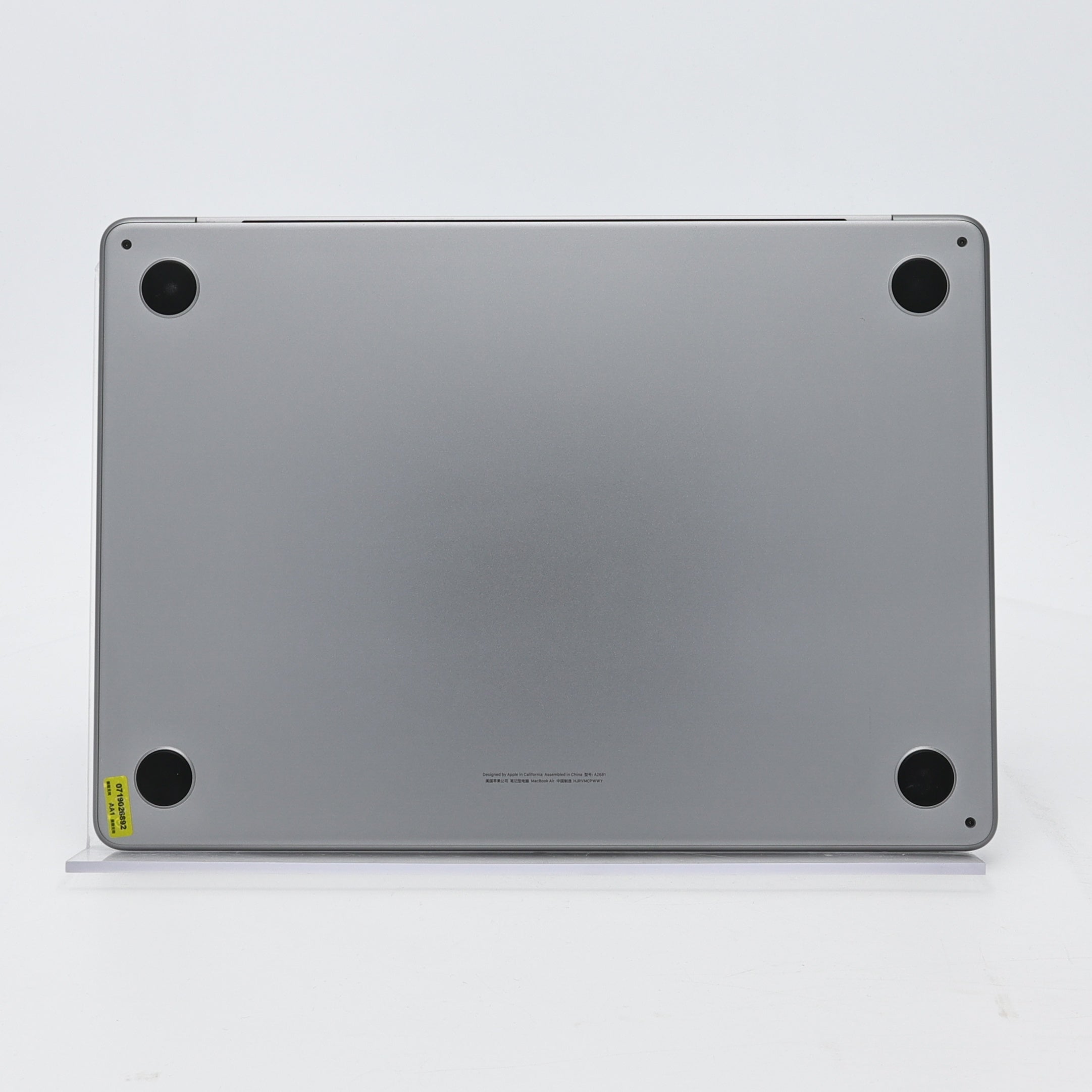 95新 Apple MacBook Air 22年 13寸 M2（8+8核） 8G RAM 256G SSD 深空灰色