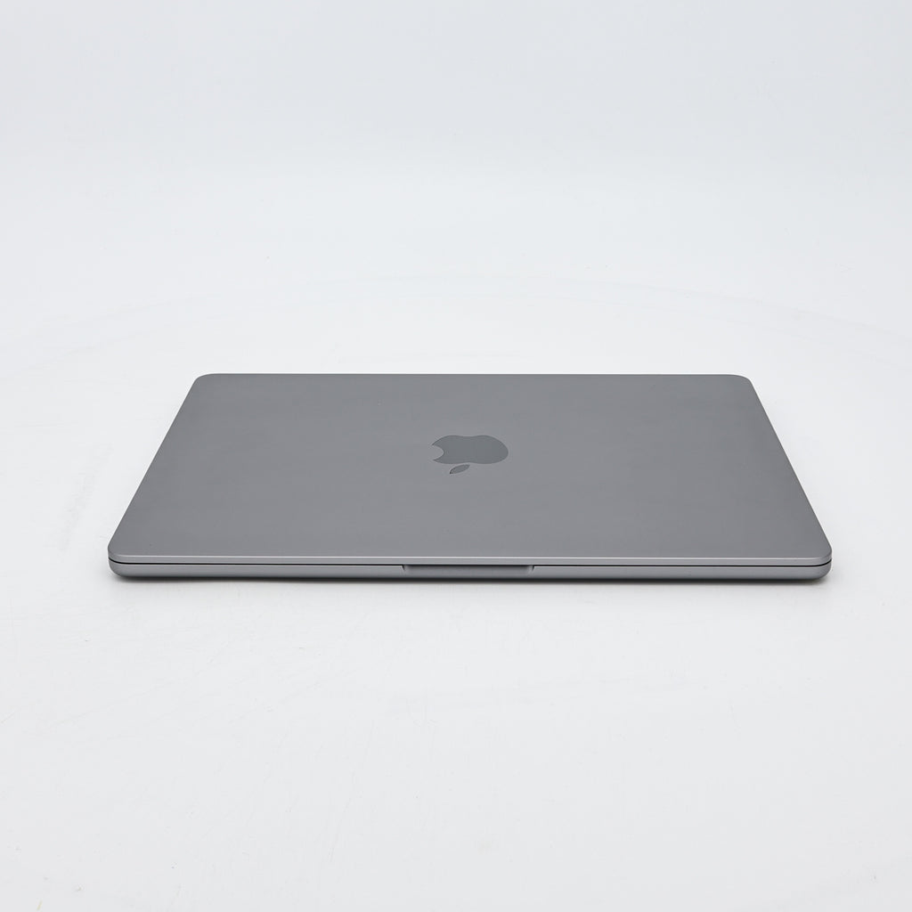 95新 Apple MacBook Air 22年 13寸 M2（8+8核） 8G RAM 256G SSD 深空灰色