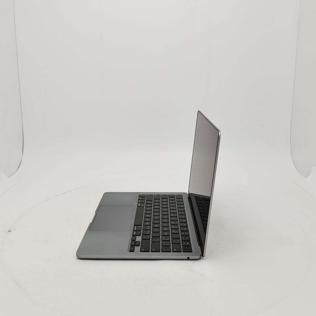 95新 Apple MacBook Air 22年 13寸 M2（8+8核） 8G RAM 512G SSD 深空灰色