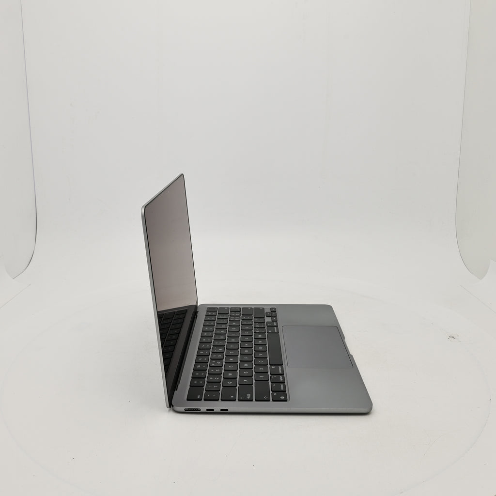 95新 Apple MacBook Air 22年 13寸 M2（8+8核） 8G RAM 512G SSD 深空灰色