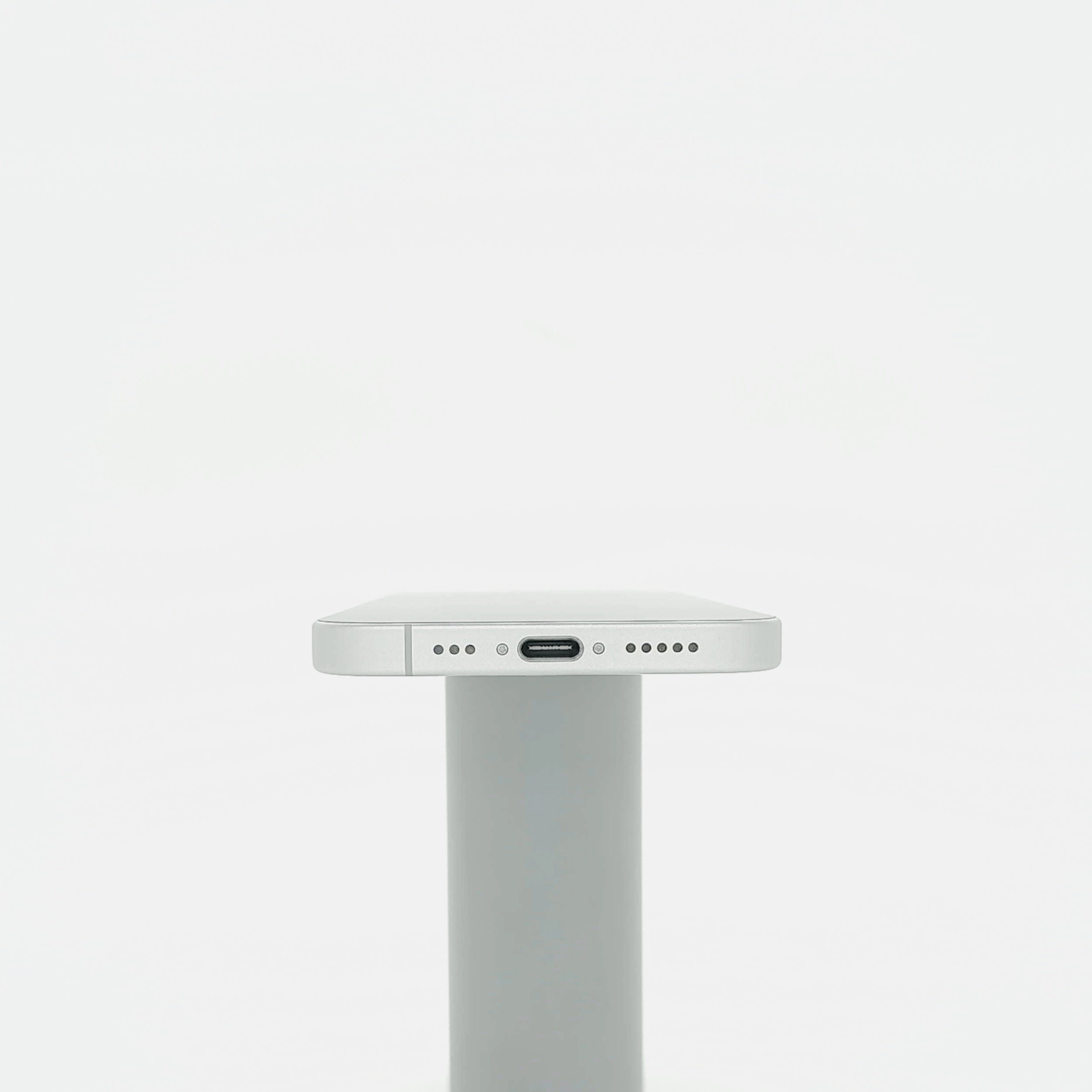 99新 Apple iPhone 16 256G 白色 中國大陸版