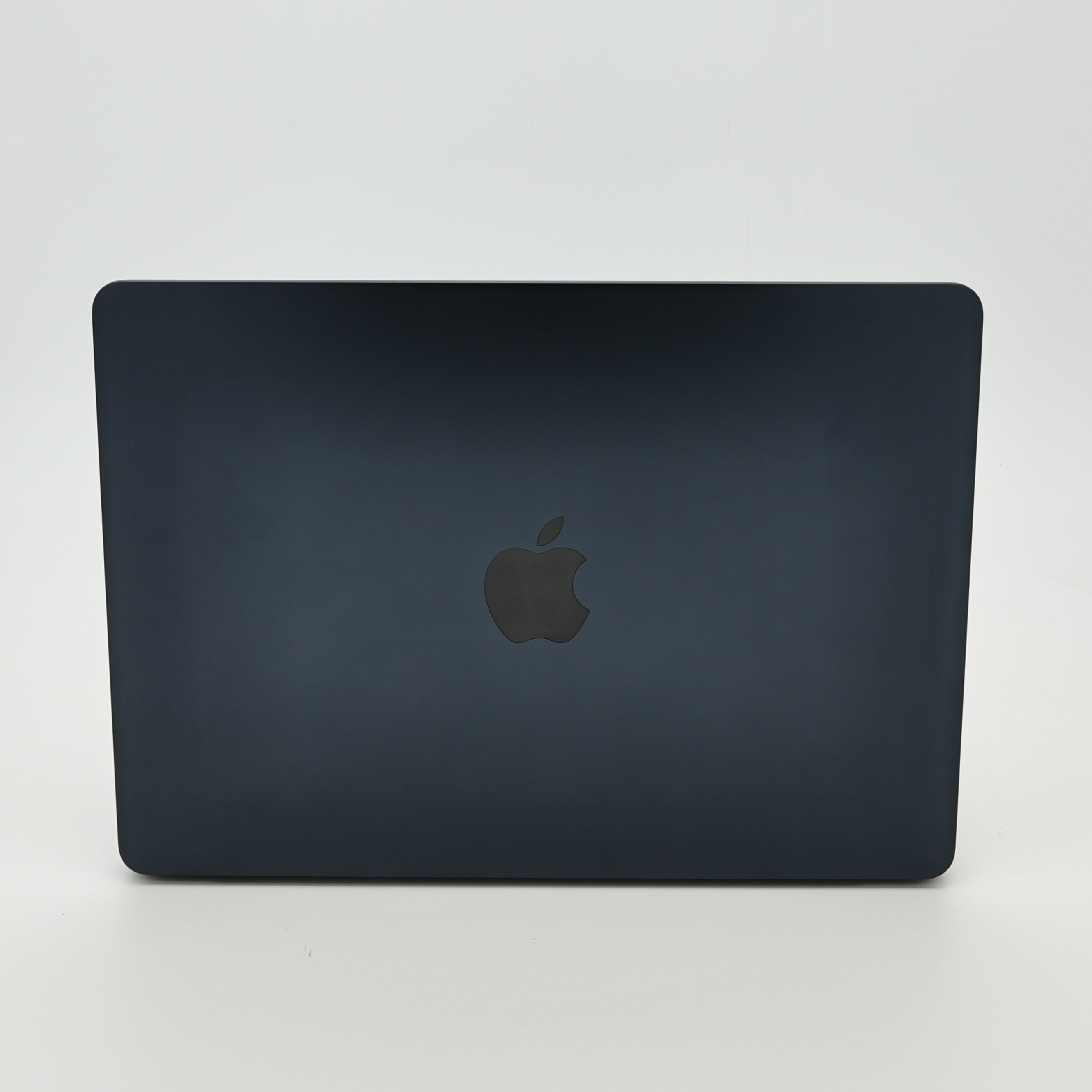 99新 Apple MacBook Air 24年 13寸 M3（8+8核） 8G RAM 256G SSD 午夜色