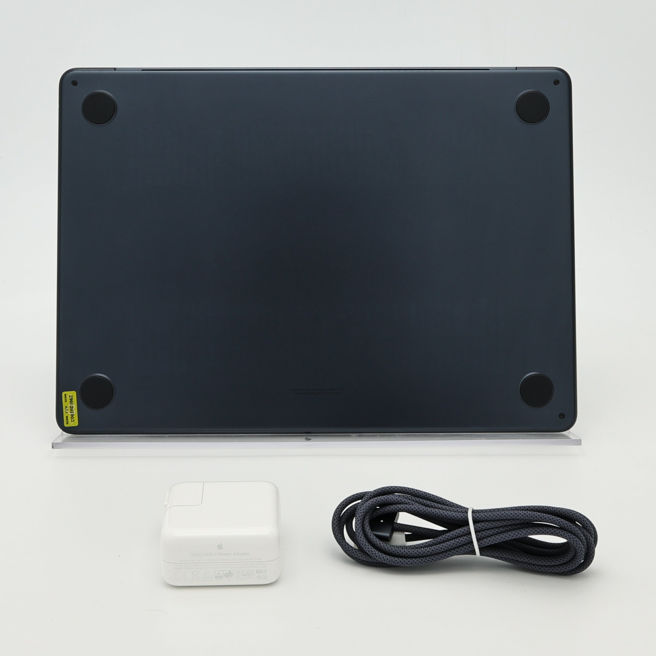 99新 Apple MacBook Air 24年 13寸 M3（8+8核） 8G RAM 256G SSD 午夜色