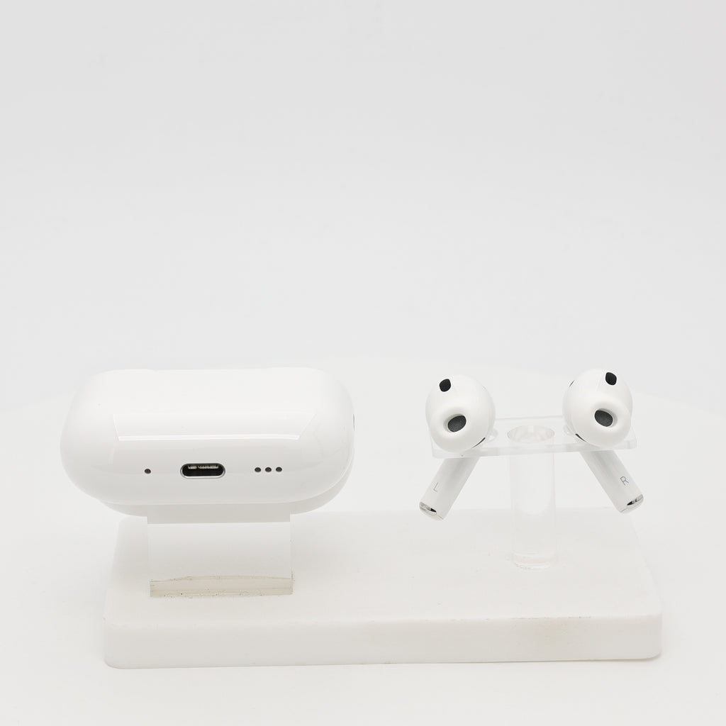 99新 Apple AirPods Pro 3 白色