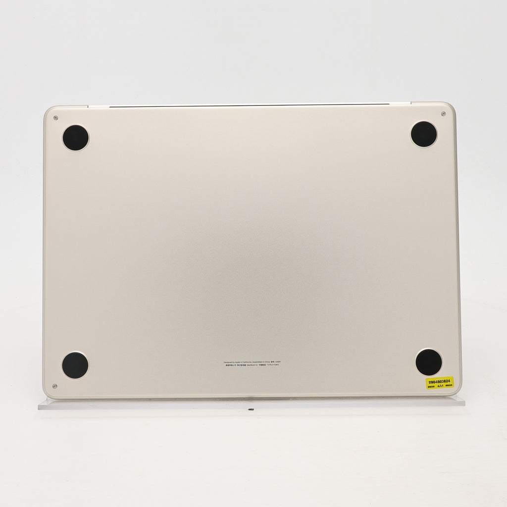 95新 Apple MacBook Air 22年 13寸 M2（8+8核） 8G RAM 256G SSD 星光色