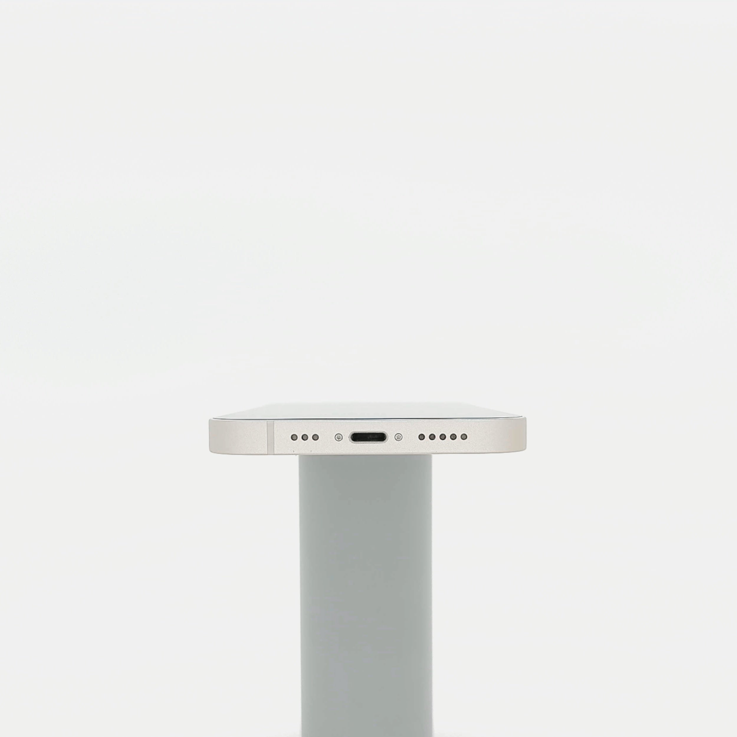 95新 Apple iPhone 13 256G 星光色 中國大陸版