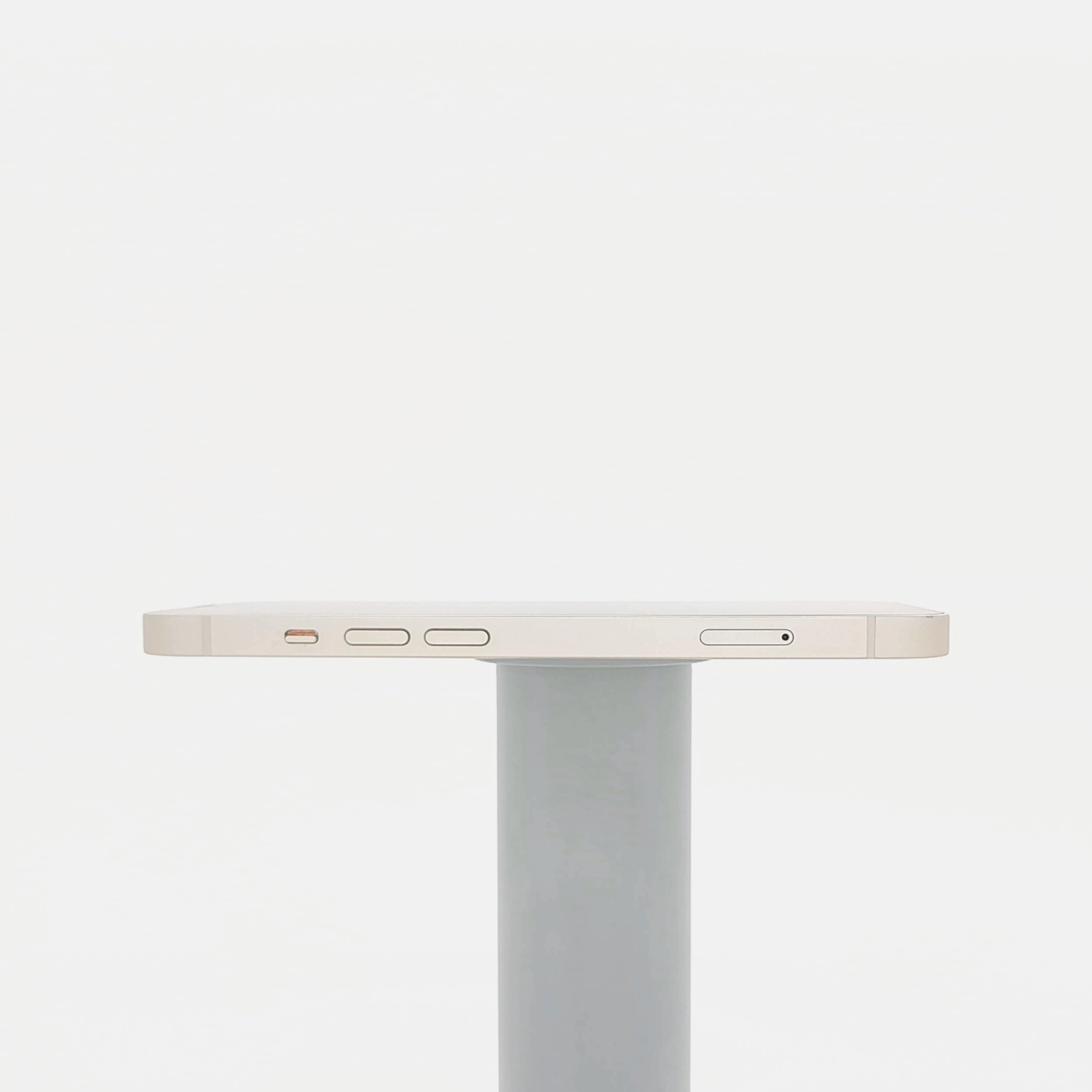95新 Apple iPhone 13 128G 星光色 中國大陸版