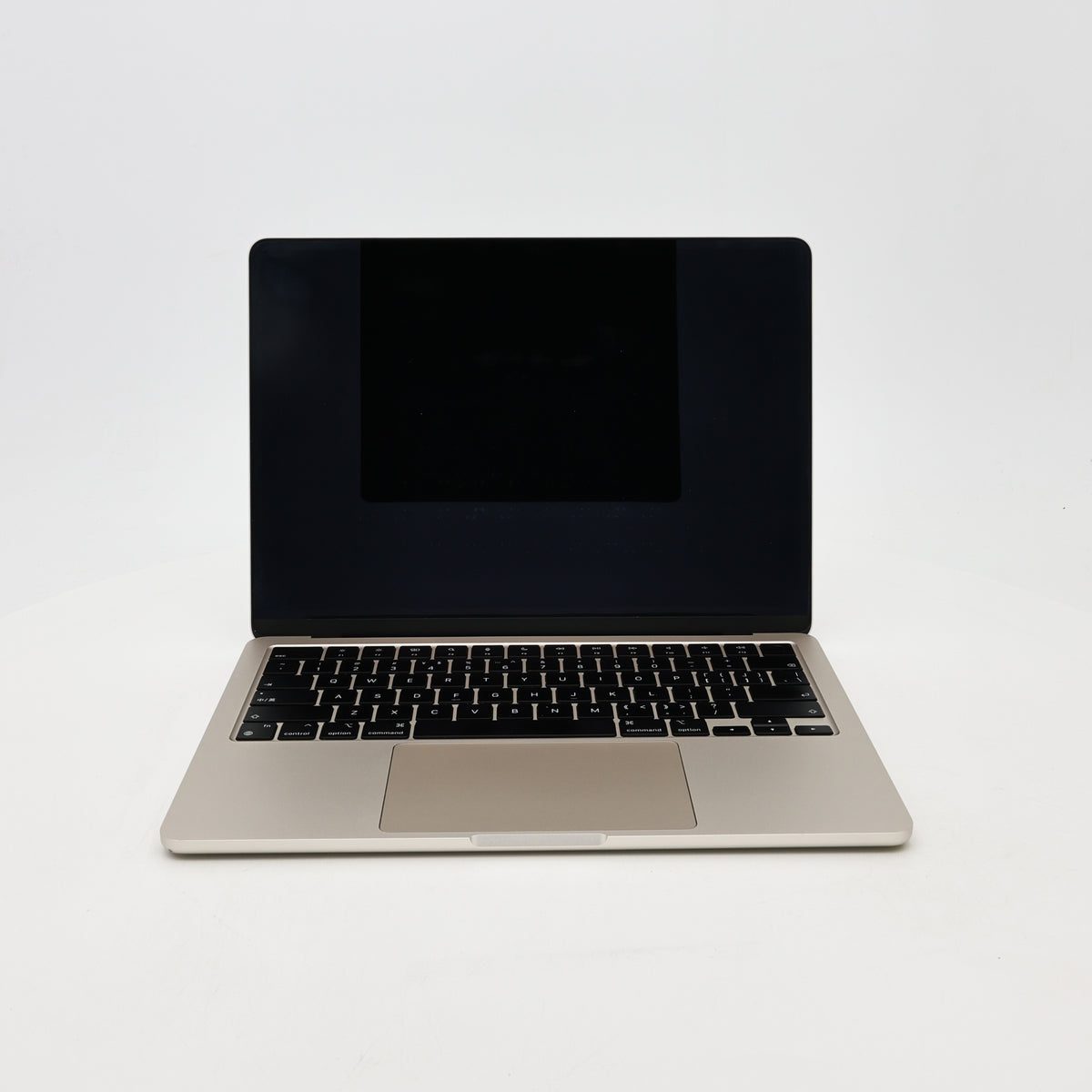 95新 Apple MacBook Air 22年 13寸 M2（8+10核） 8G RAM 512G SSD 星光色