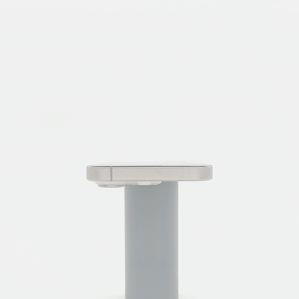 95新 Apple iPhone 15 Pro 256G 白色鈦金屬 中國大陸版