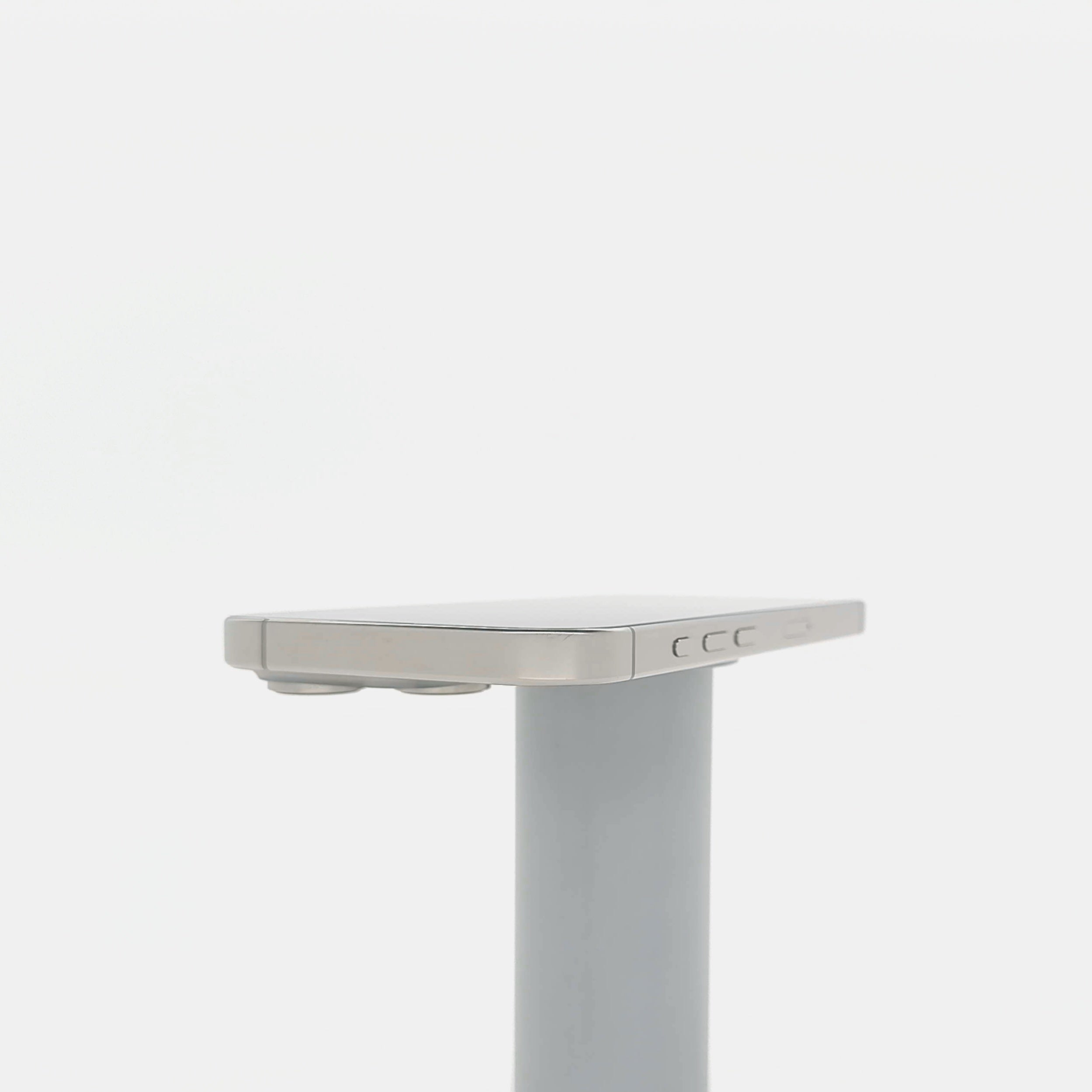 99新 Apple iPhone 16 Pro 128G 原色鈦金屬 中國大陸版