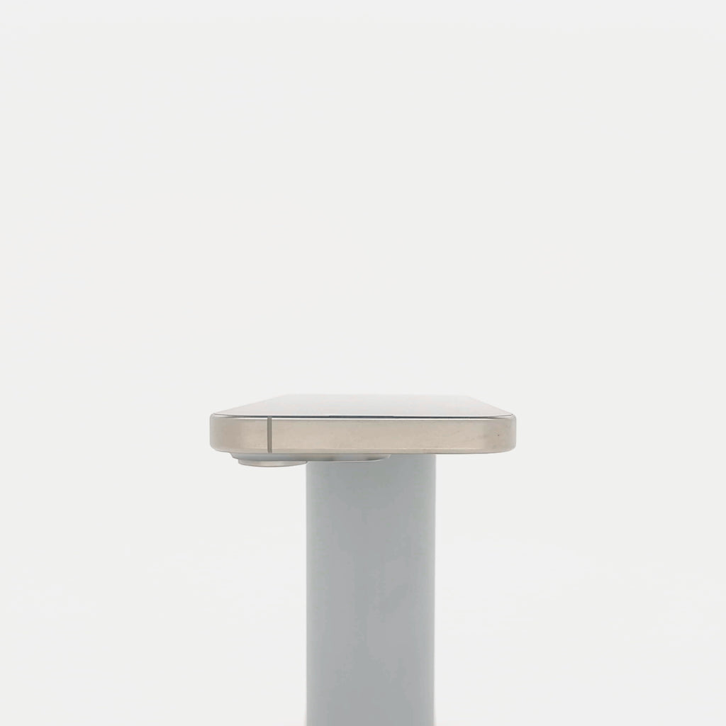 95新 Apple iPhone 15 Pro 128G 原色鈦金屬 中國大陸版