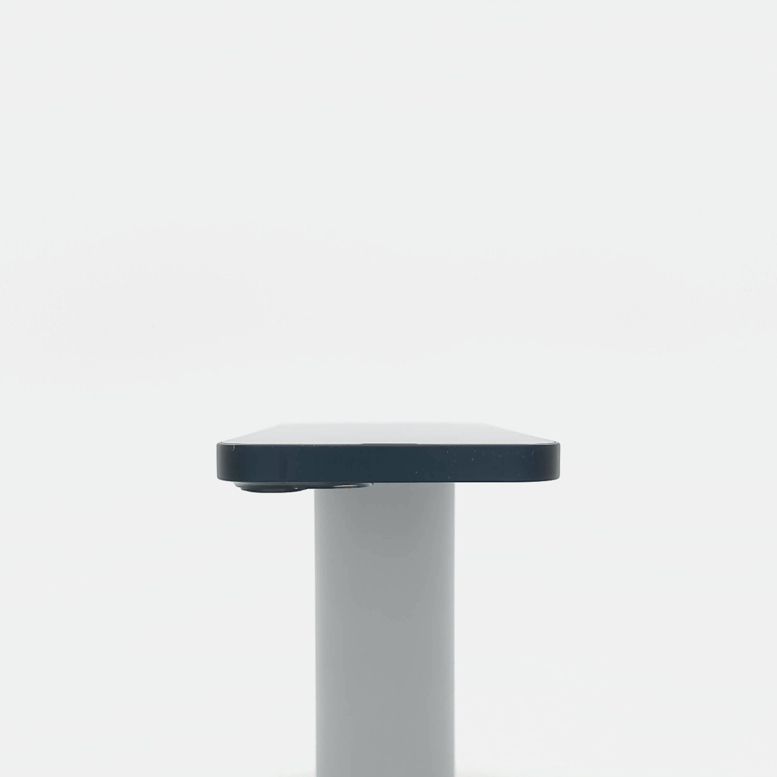 95新 Apple iPhone 13 128G 午夜色 中國大陸版