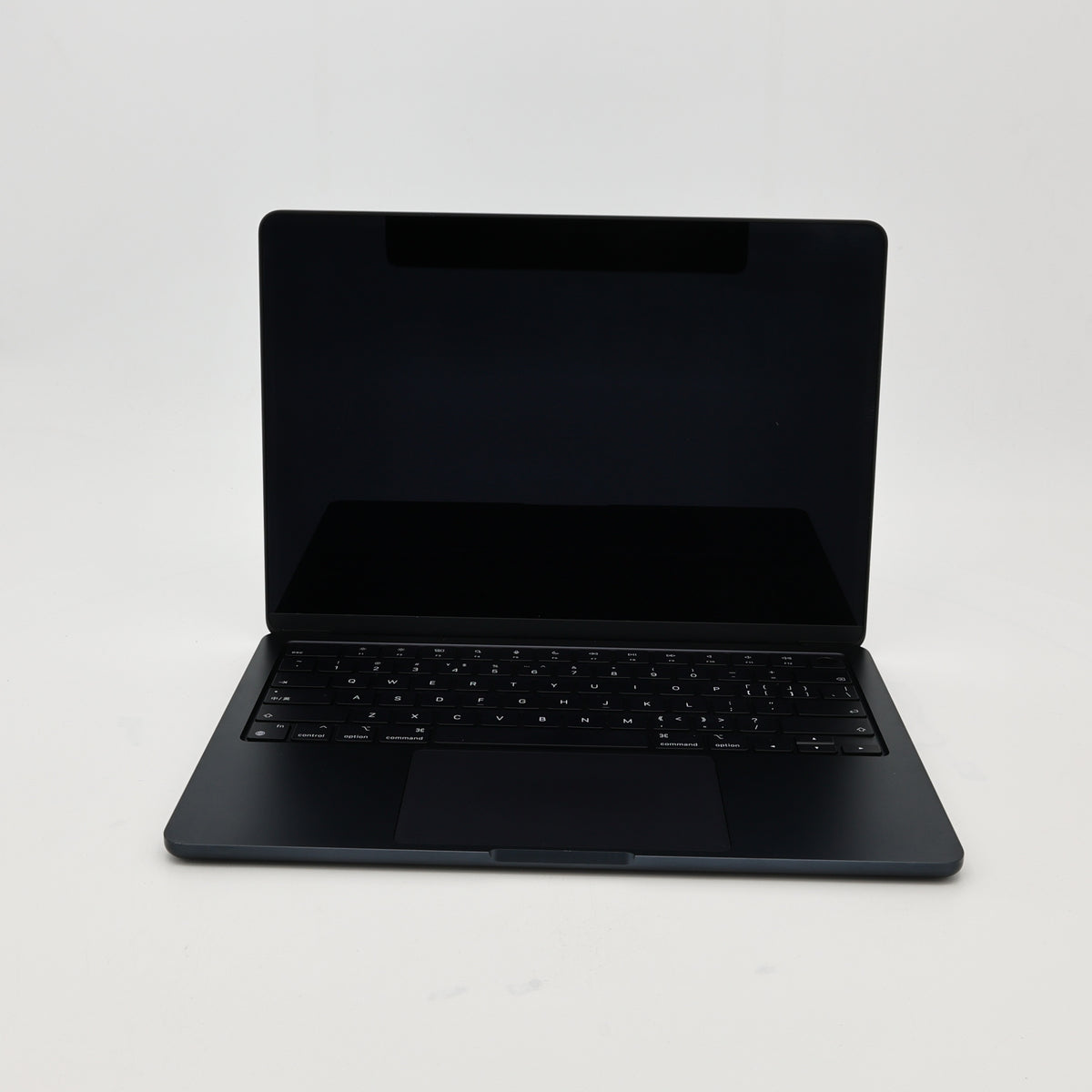 95新 Apple MacBook Air 22年 13寸 M2（8+8核） 16G RAM 256G SSD 午夜色