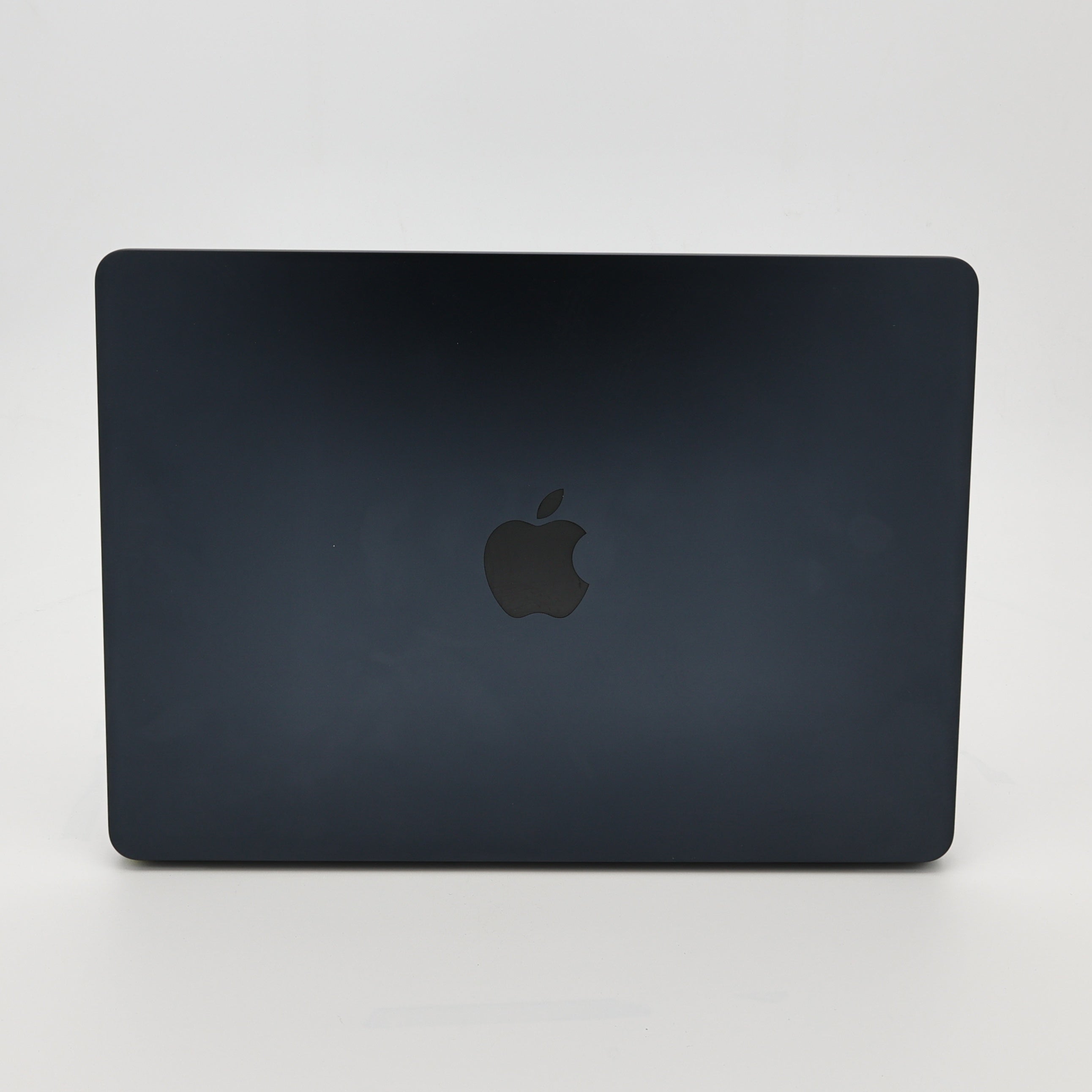 99新 Apple MacBook Air 22年 13寸 M2（8+10核） 8G RAM 512G SSD 午夜色