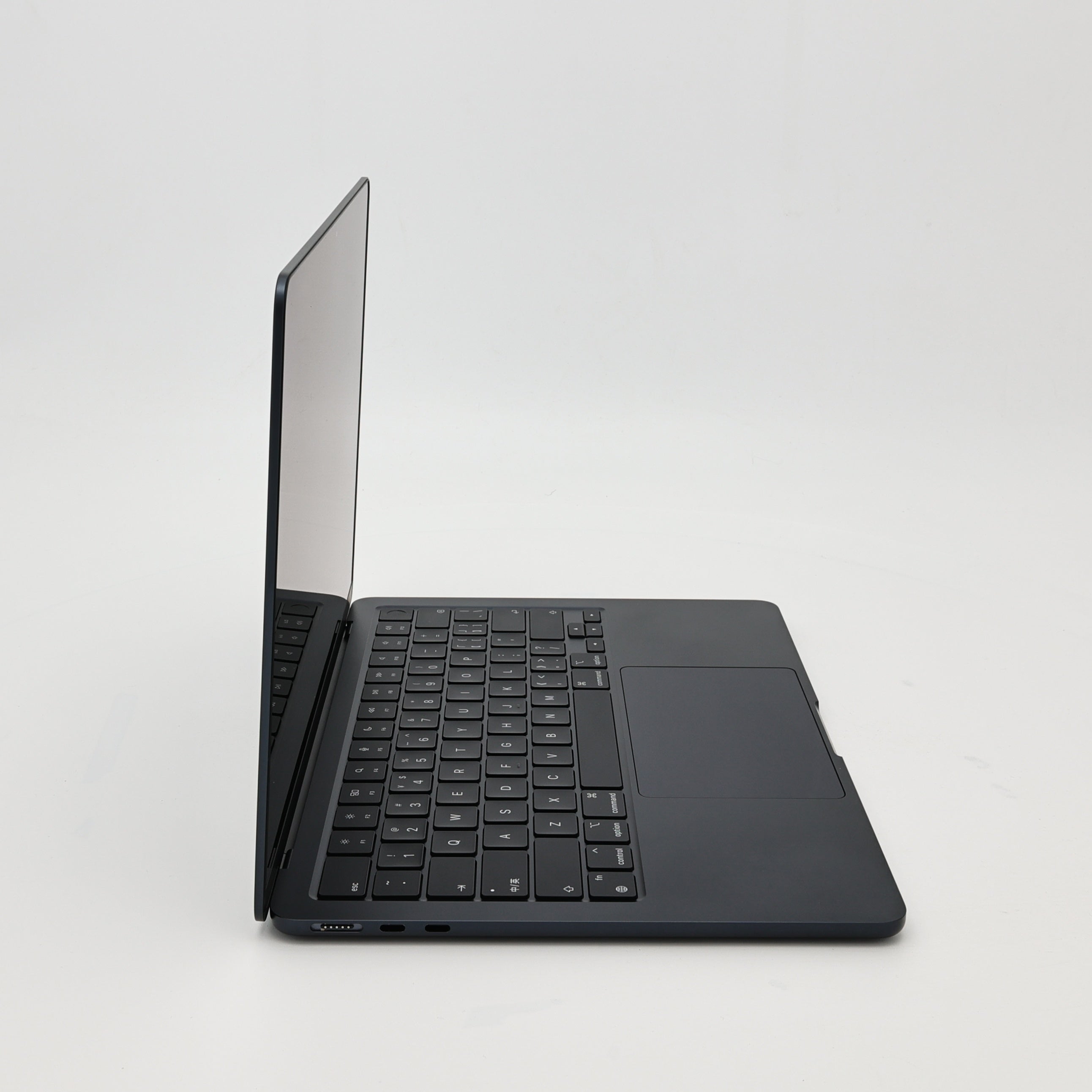 99新 Apple MacBook Air 22年 13寸 M2（8+10核） 8G RAM 512G SSD 午夜色