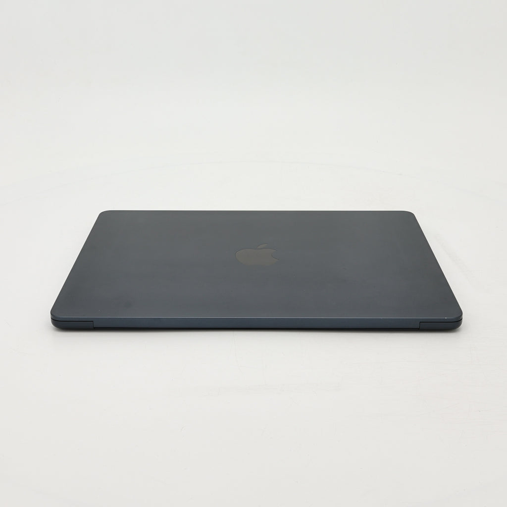 95新 Apple MacBook Air 22年 13寸 M2（8+8核） 8G RAM 256G SSD 午夜色