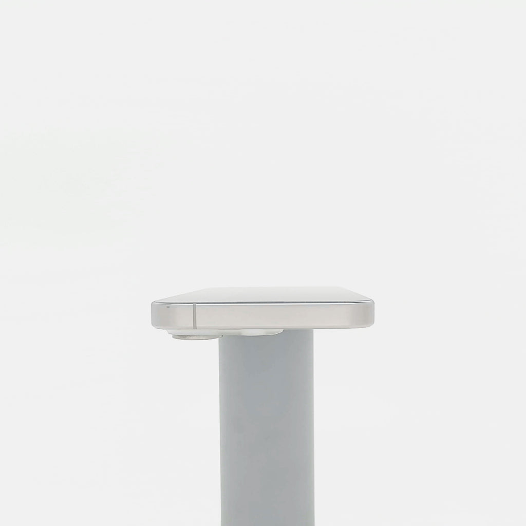 95新 Apple iPhone 15 Pro 128G 白色鈦金屬 中國大陸版