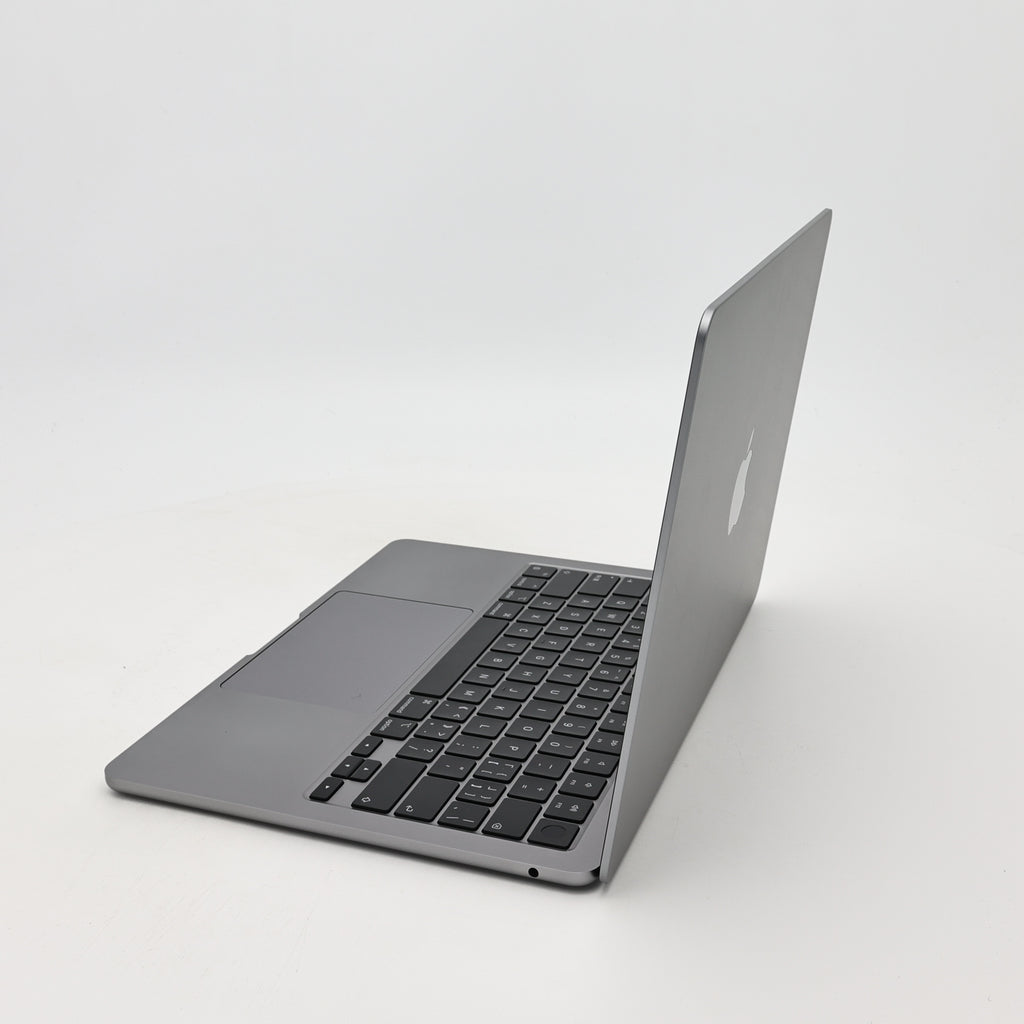 95新 Apple MacBook Air 22年 13寸 M2（8+8核） 8G RAM 256G SSD 深空灰色