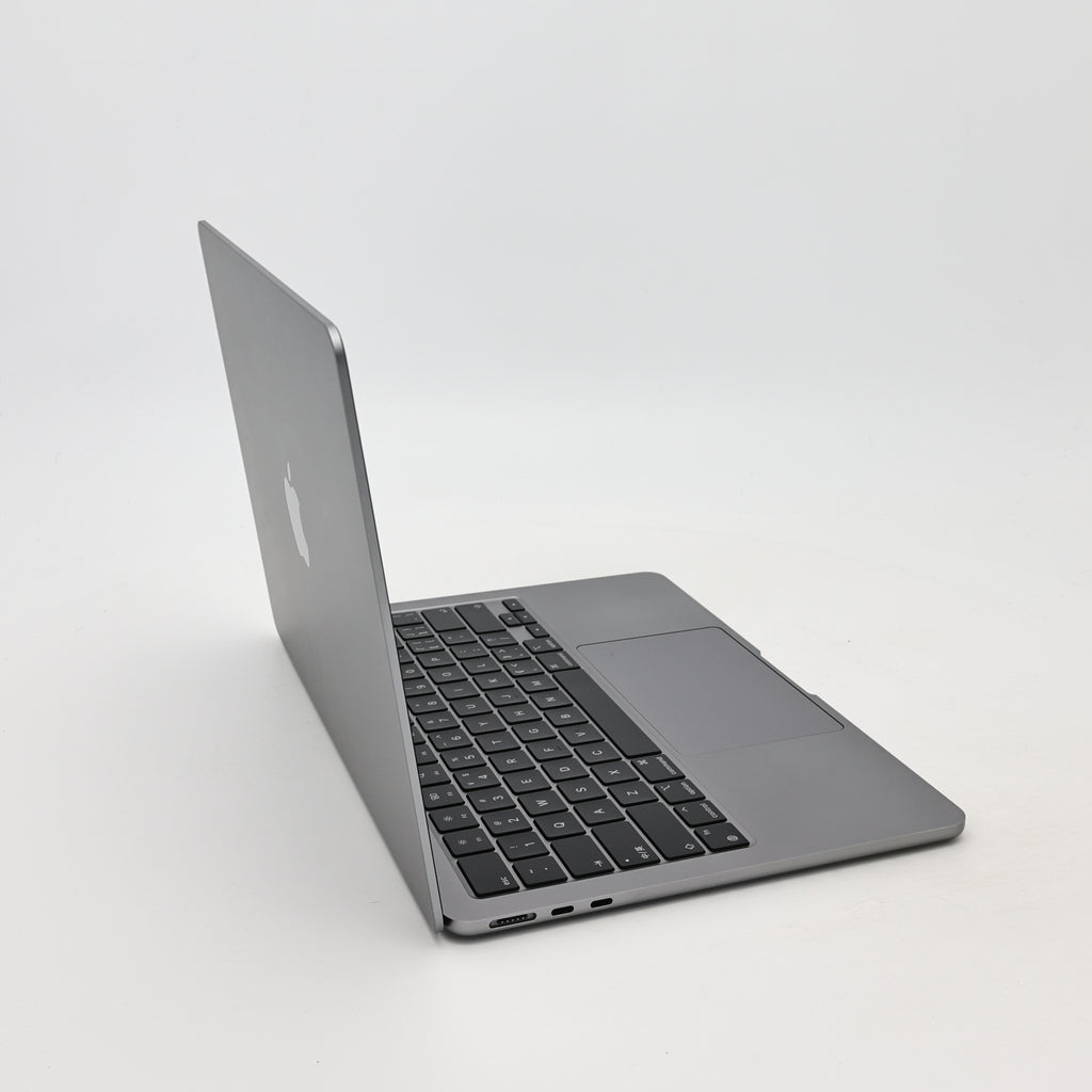 95新 Apple MacBook Air 22年 13寸 M2（8+8核） 8G RAM 256G SSD 深空灰色