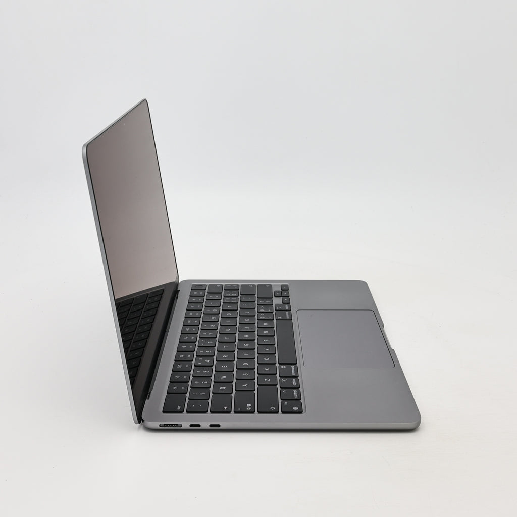 95新 Apple MacBook Air 22年 13寸 M2（8+8核） 8G RAM 256G SSD 深空灰色