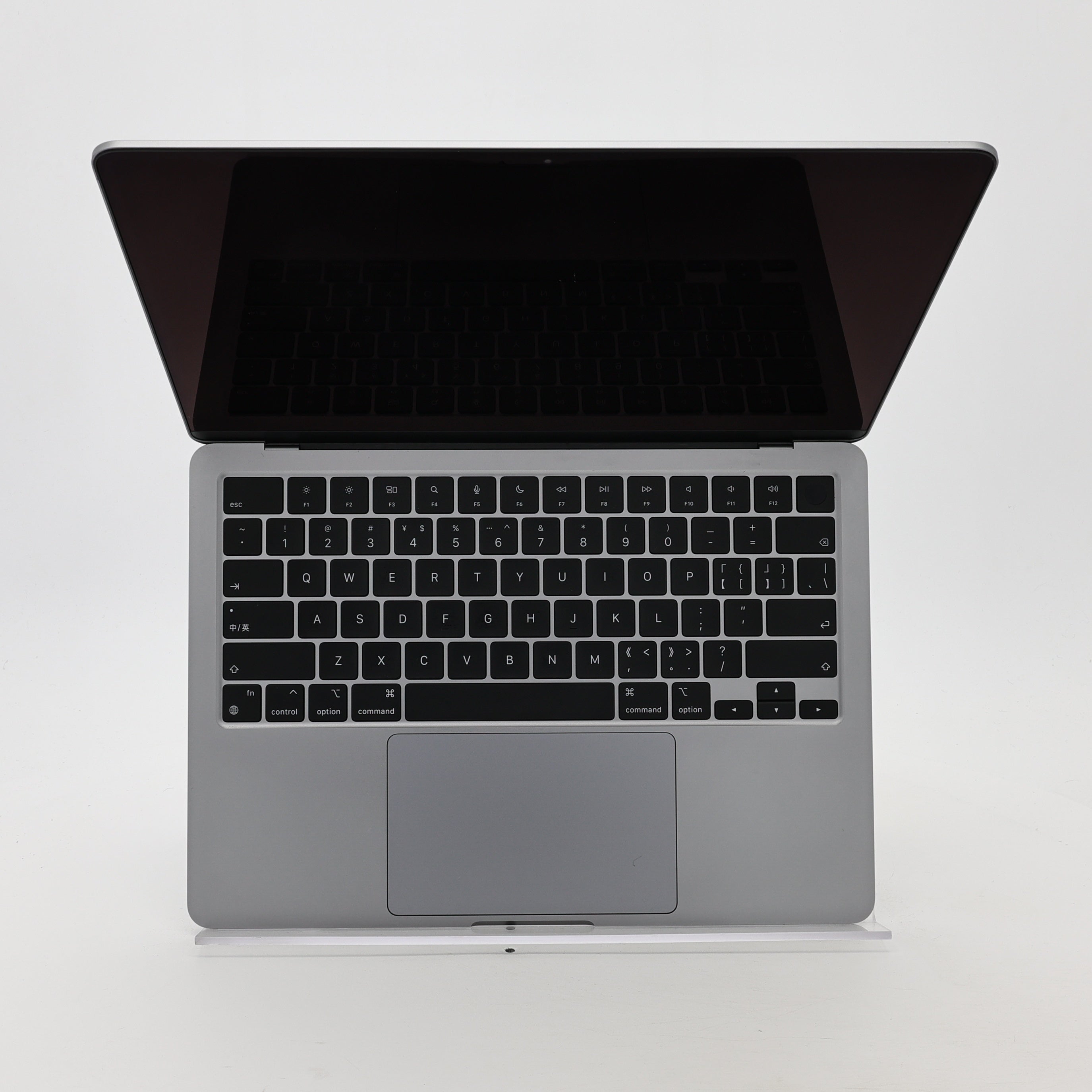 95新 Apple MacBook Air 22年 13寸 M2（8+8核） 8G RAM 256G SSD 深空灰色