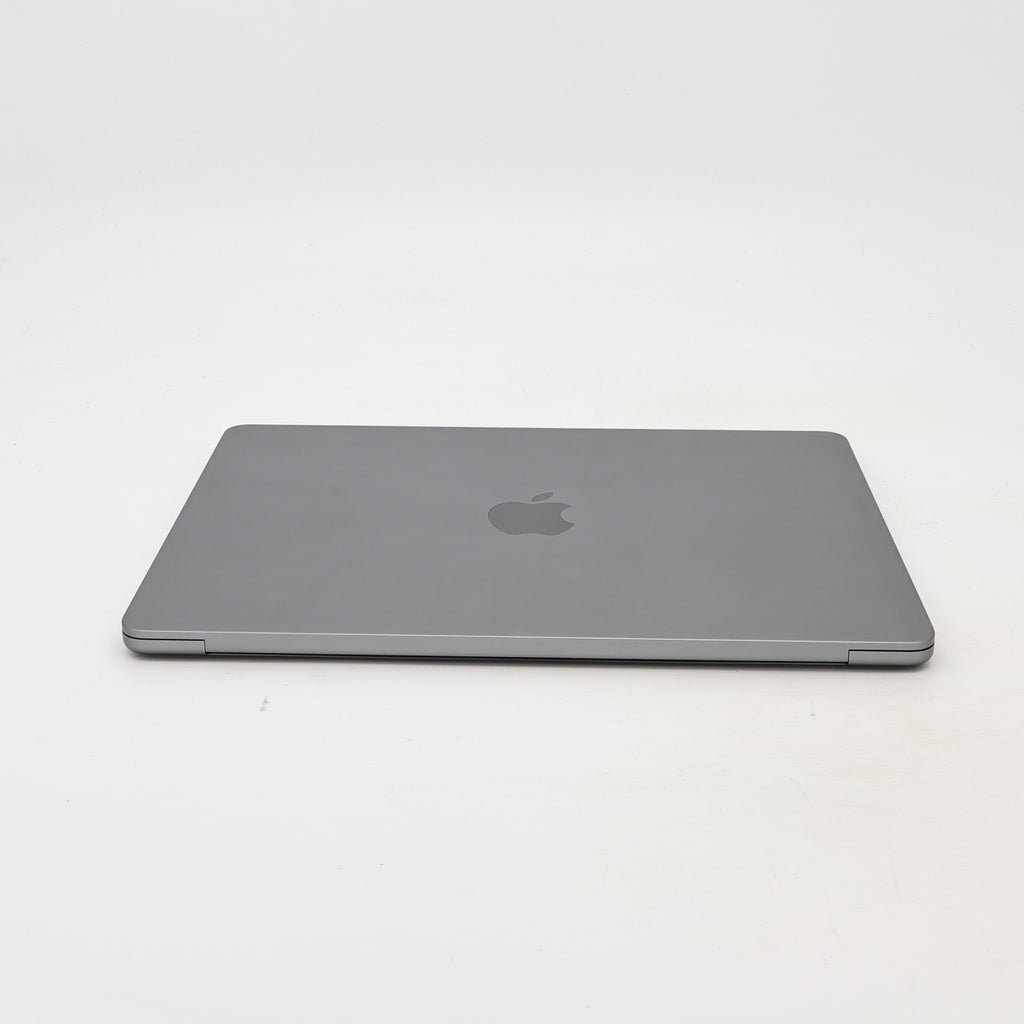 95新 Apple MacBook Air 22年 13寸 M2（8+8核） 8G RAM 256G SSD 深空灰色
