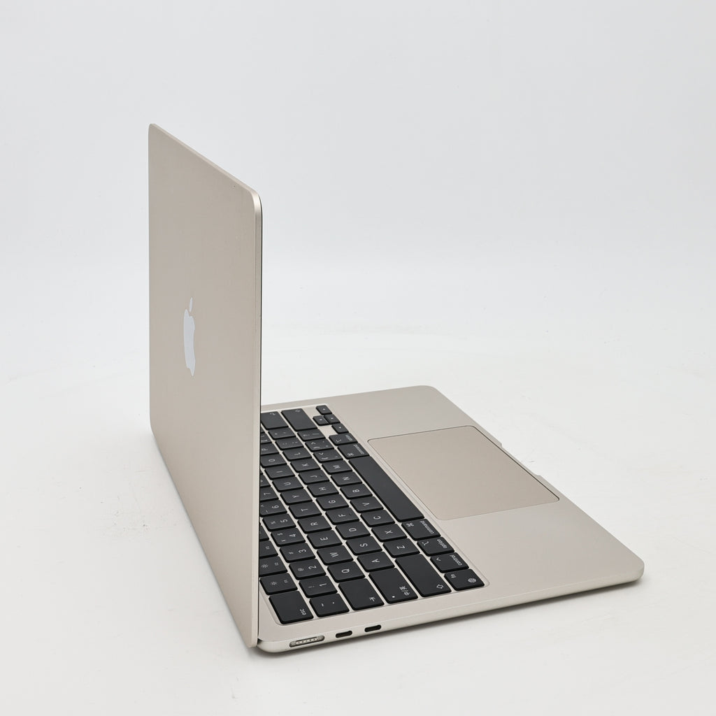 95新 Apple MacBook Air 22年 13寸 M2（8+8核） 8G RAM 256G SSD 星光色