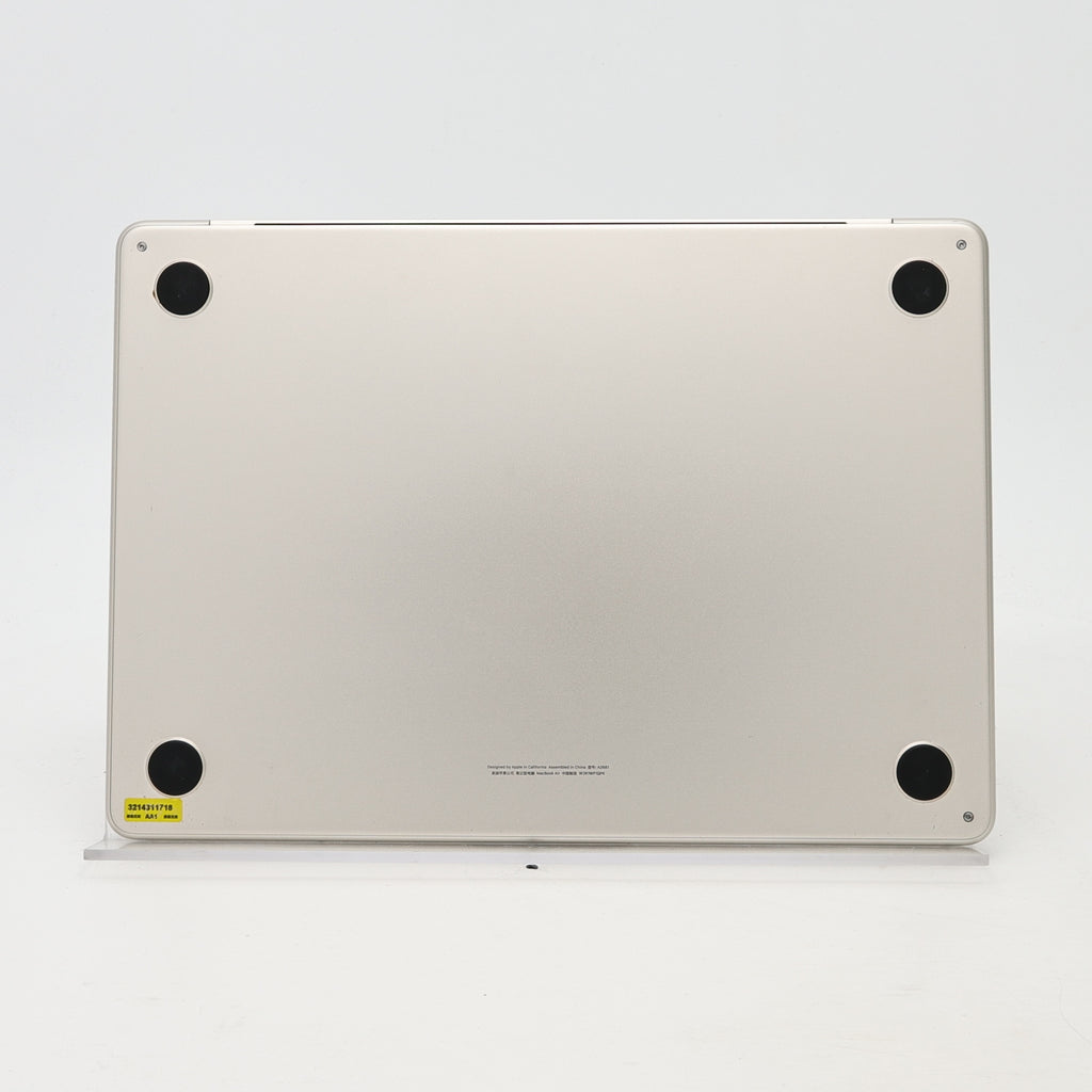 95新 Apple MacBook Air 22年 13寸 M2（8+8核） 8G RAM 256G SSD 星光色