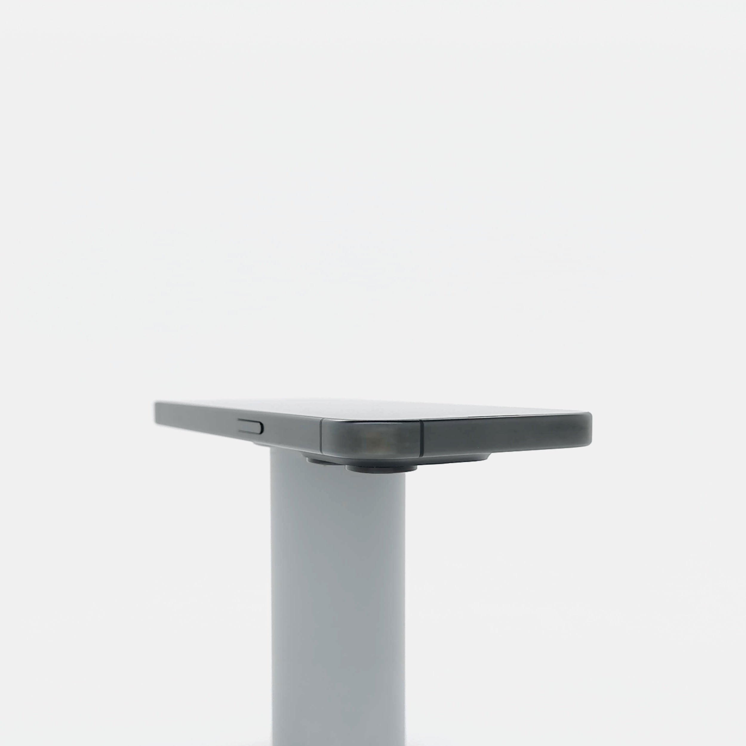 95新 Apple iPhone 15 Pro 256G 黑色鈦金屬 中國大陸版