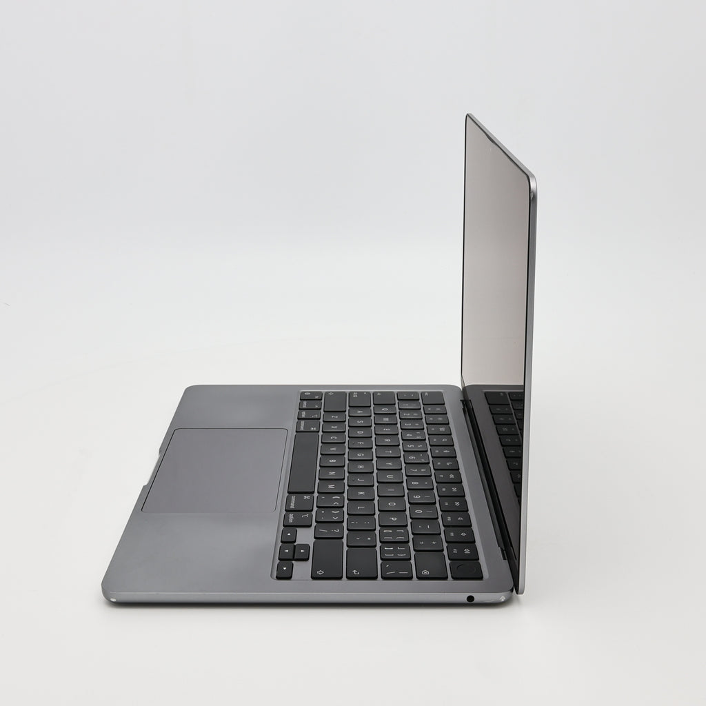 95新 Apple MacBook Air 22年 13寸 M2（8+8核） 8G RAM 256G SSD 深空灰色