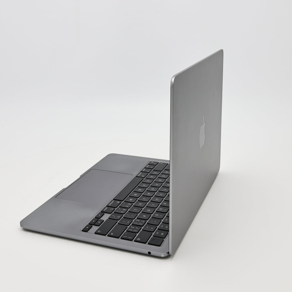 95新 Apple MacBook Air 22年 13寸 M2（8+8核） 8G RAM 256G SSD 深空灰色