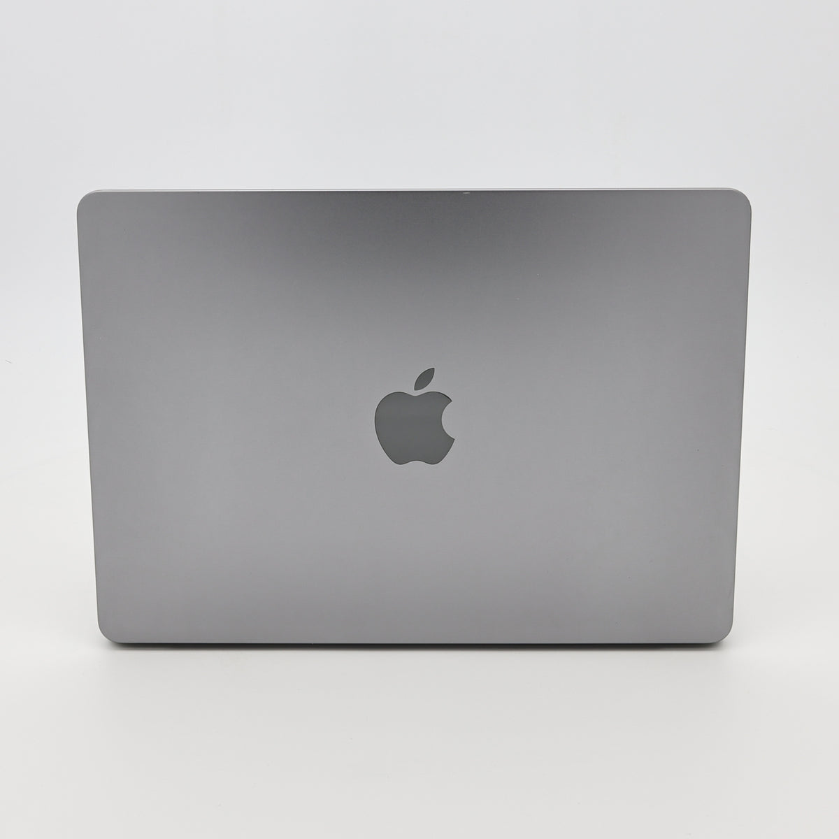 95新 Apple MacBook Air 22年 13寸 M2（8+8核） 8G RAM 256G SSD 深空灰色