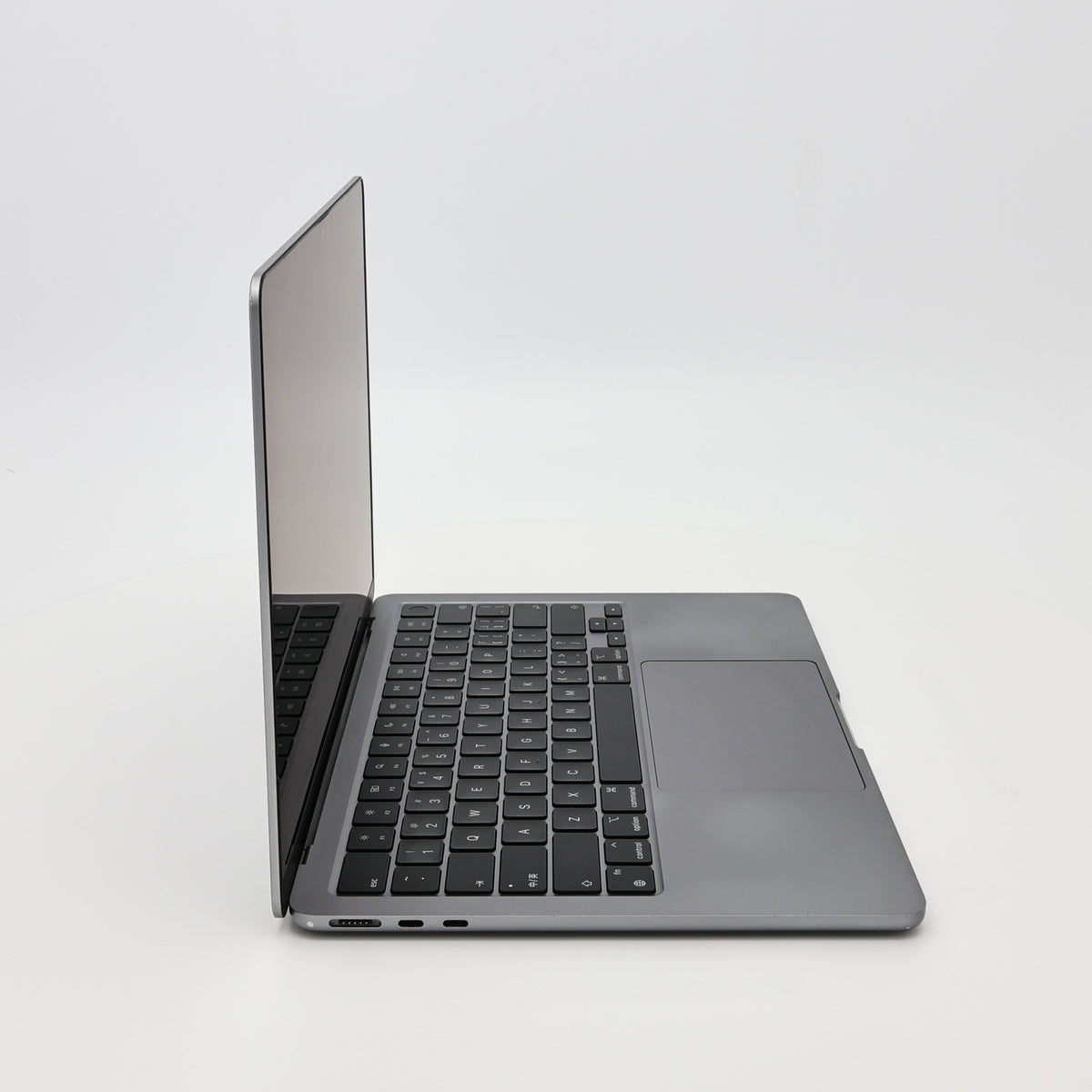 95新 Apple MacBook Air 22年 13寸 M2（8+8核） 8G RAM 256G SSD 深空灰色