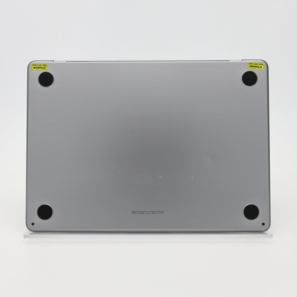 95新 Apple MacBook Air 22年 13寸 M2（8+8核） 8G RAM 256G SSD 深空灰色