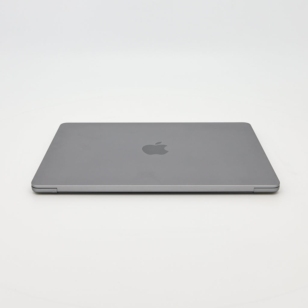 95新 Apple MacBook Air 22年 13寸 M2（8+8核） 8G RAM 256G SSD 深空灰色