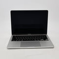 95新 Apple MacBook Pro 22年 13寸 M2（8+10核） 8G RAM 512G SSD 銀色