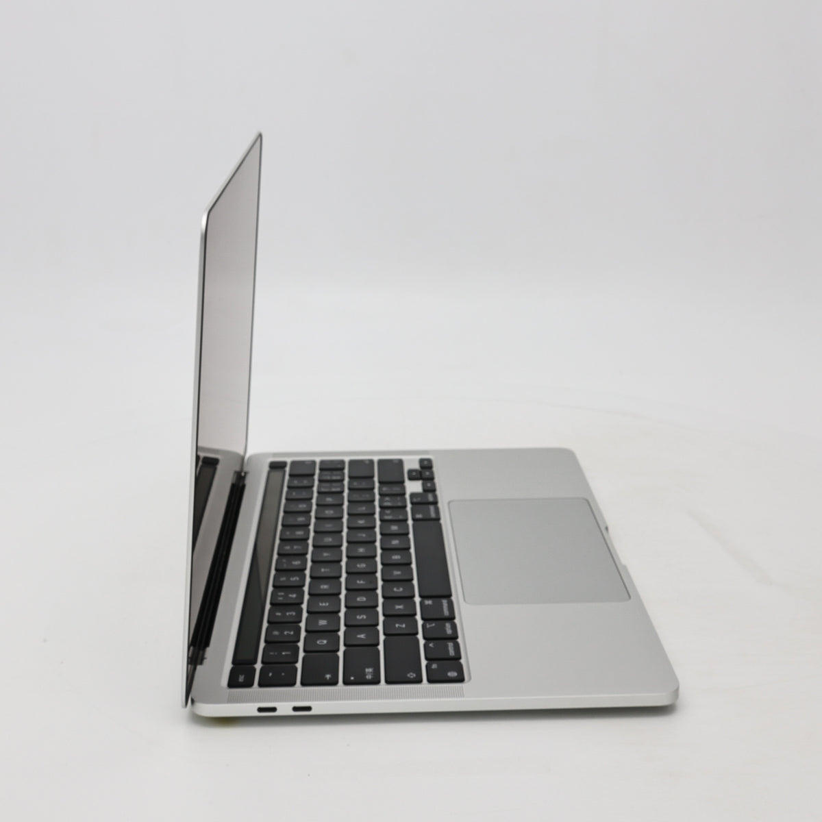 95新 Apple MacBook Pro 22年 13寸 M2（8+10核） 8G RAM 512G SSD 銀色