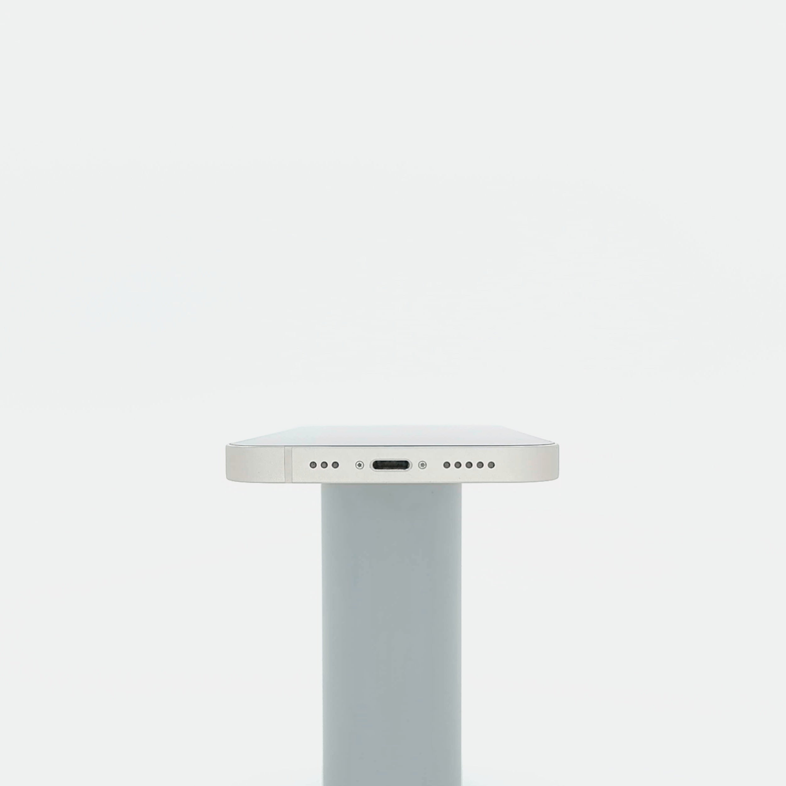95新 Apple iPhone 13 128G 星光色 中國大陸版
