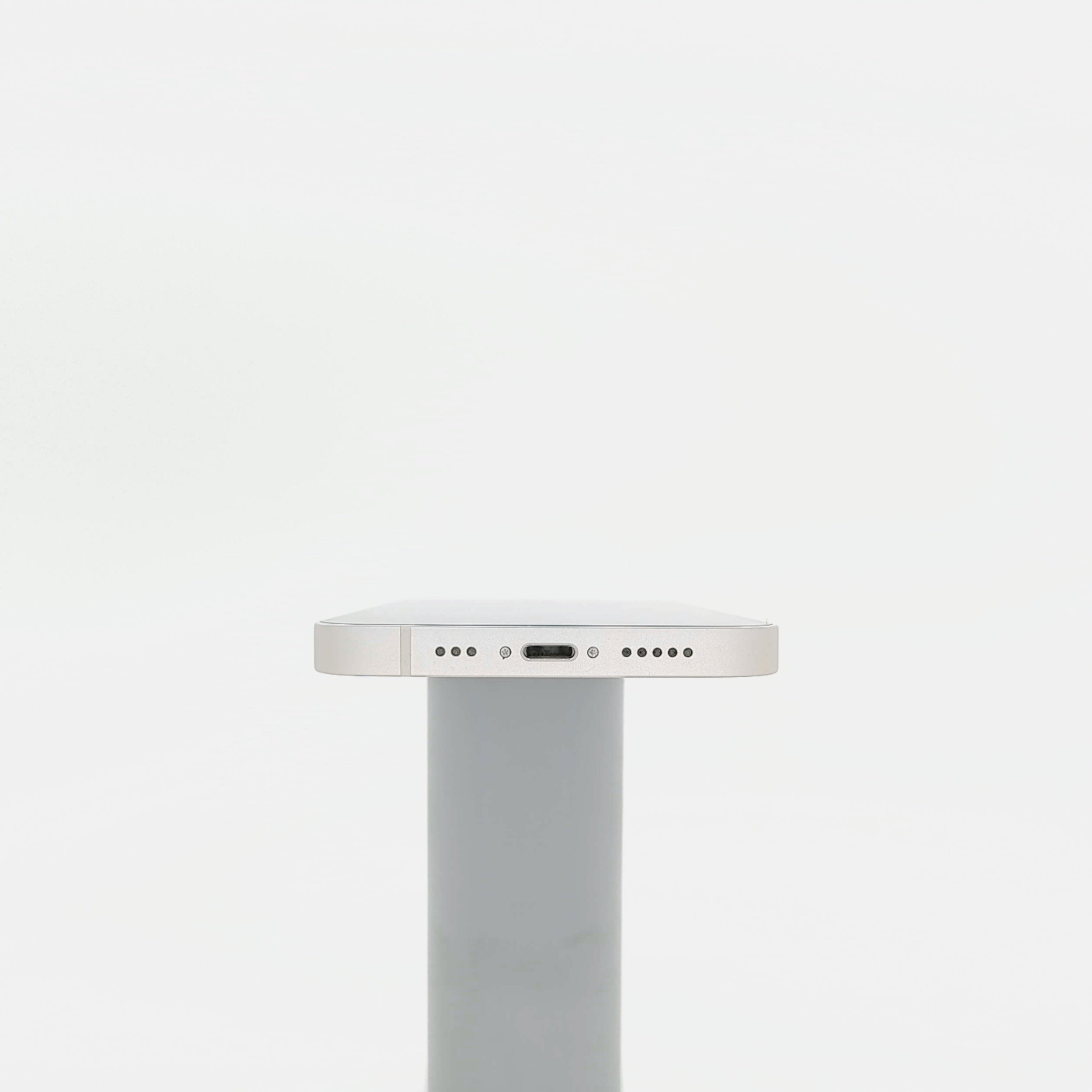 95新 Apple iPhone 13 256G 星光色 中國大陸版